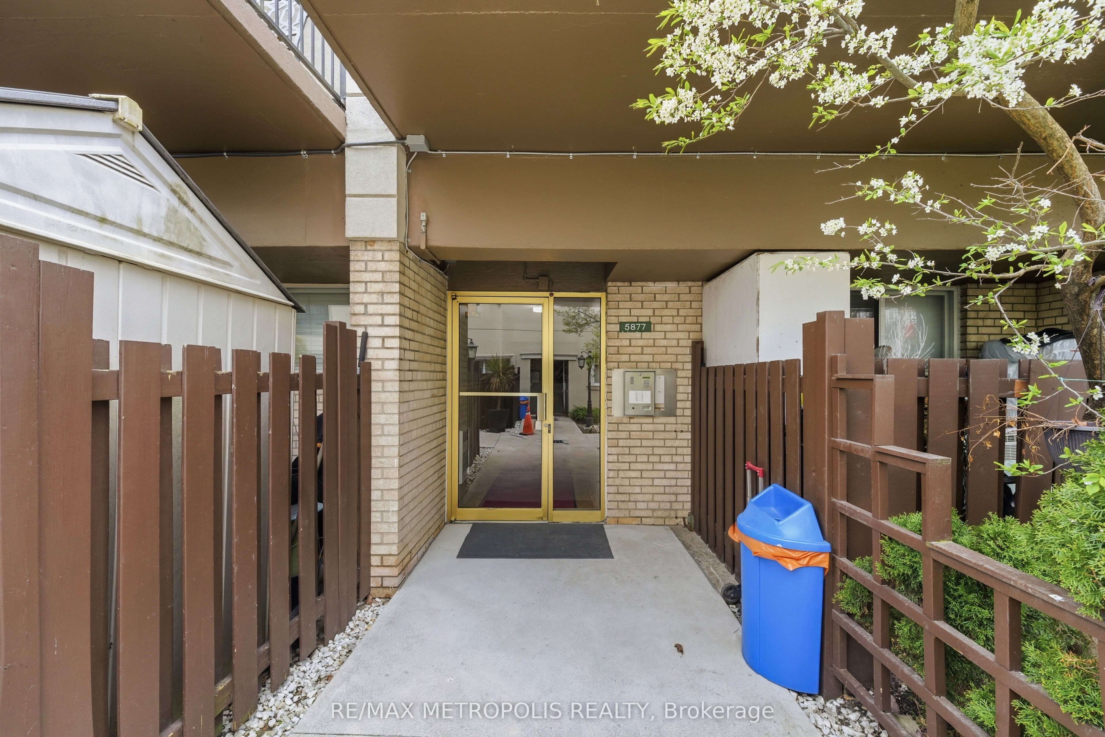 Listing 24115 Image