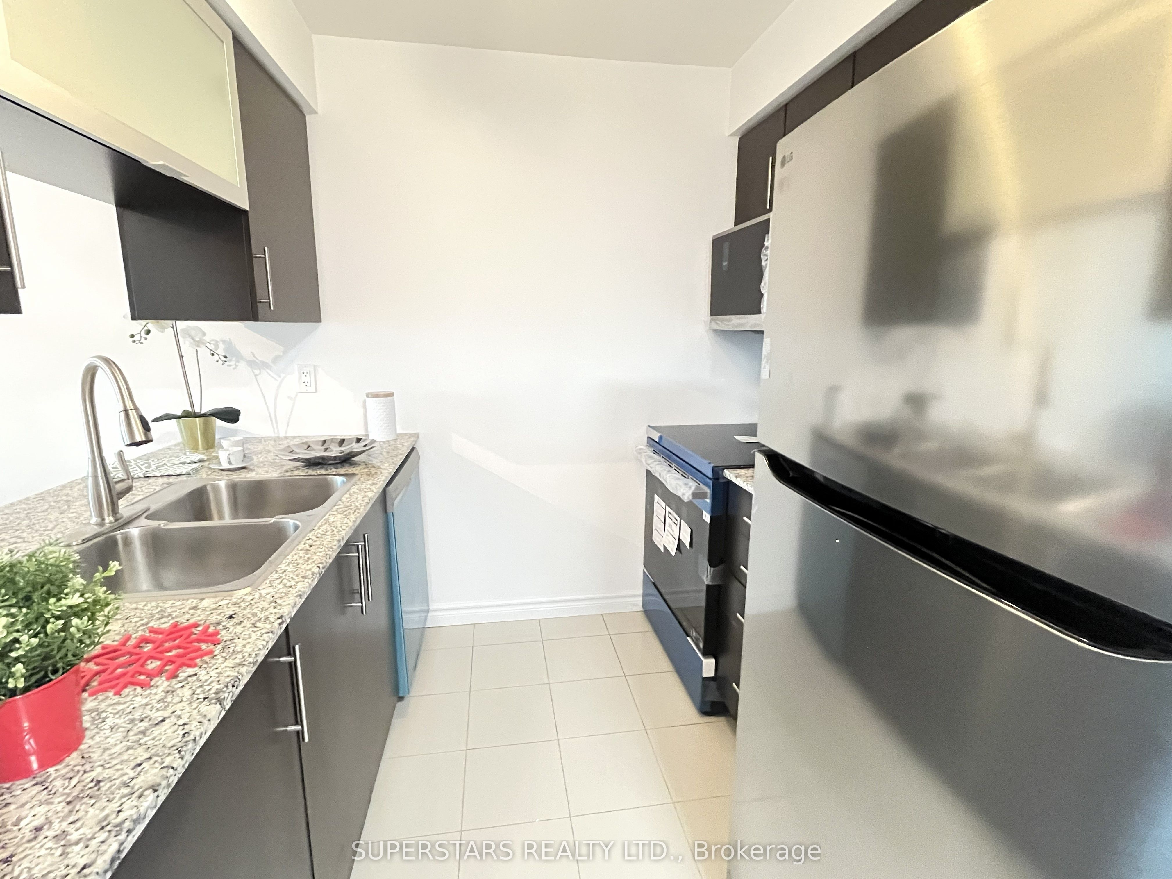 Listing 7373 Image