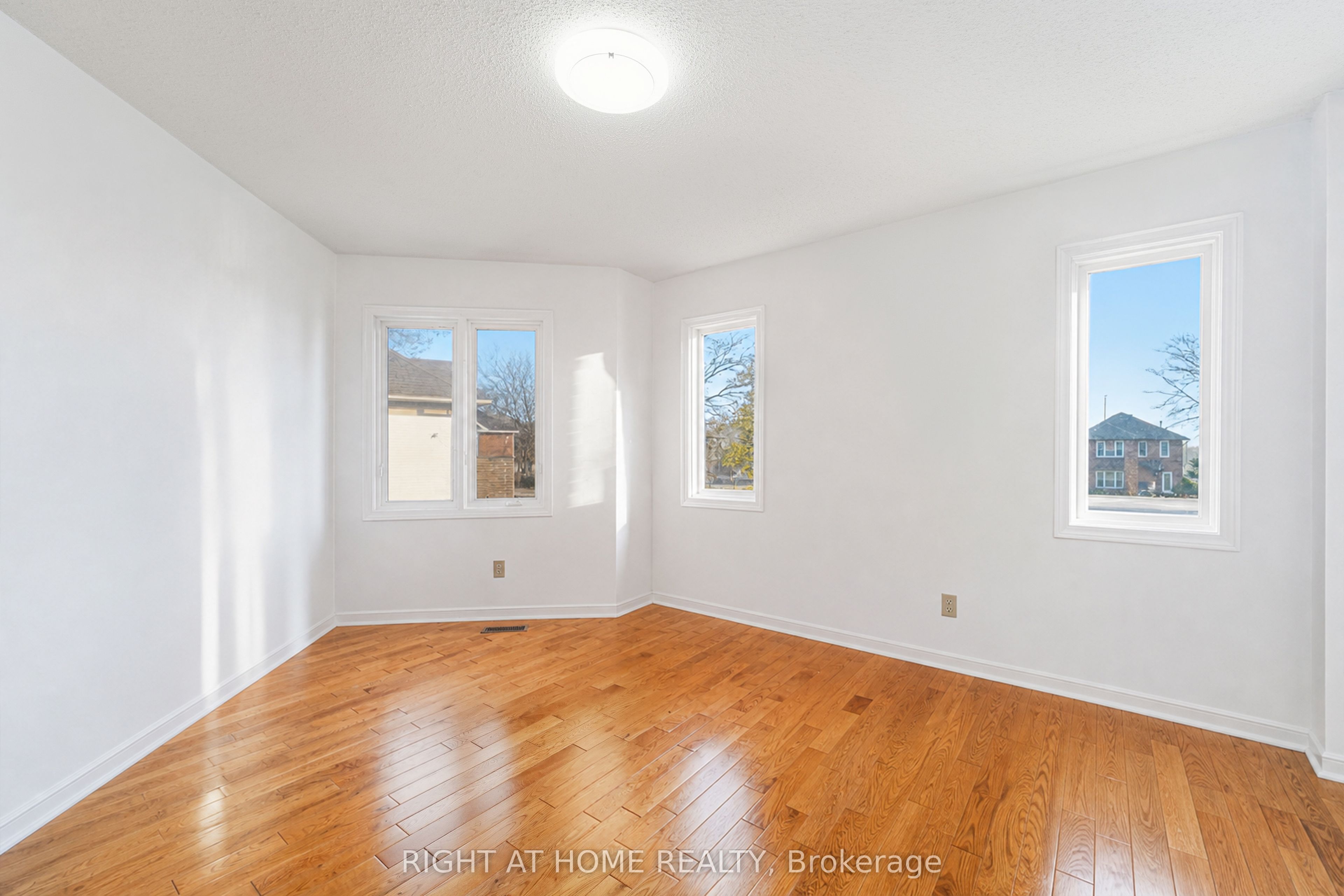 Listing 27412 Image