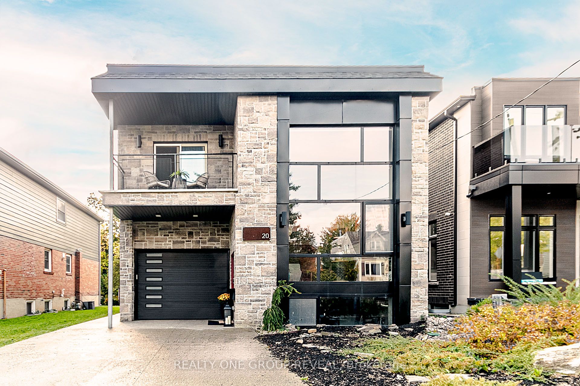 Listing 2230 Image