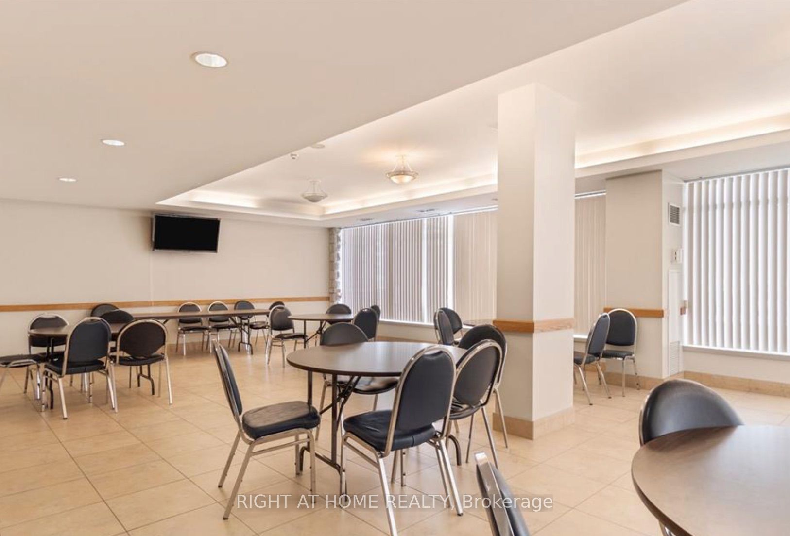 Listing 18025 Image