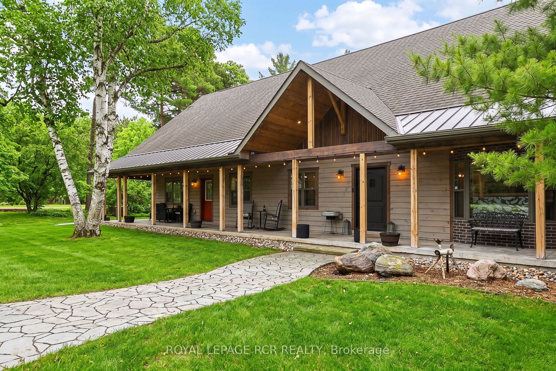 Listing 8511 Image