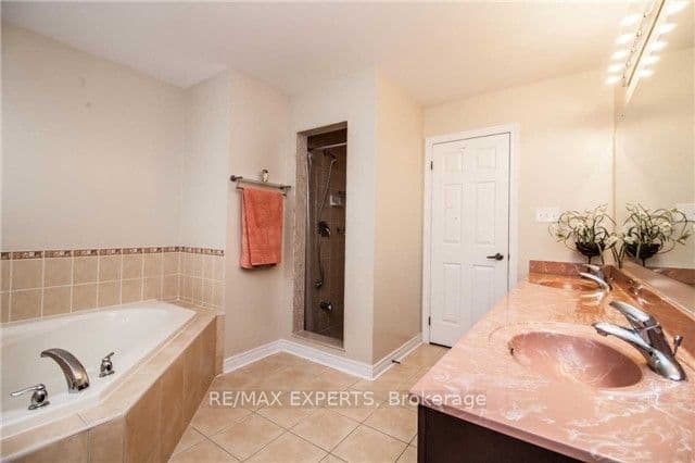 Listing 14062 Image