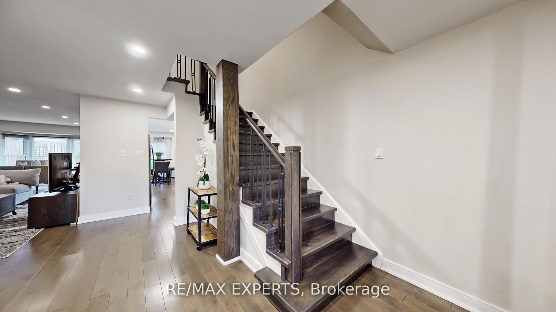 Listing 9079 Image