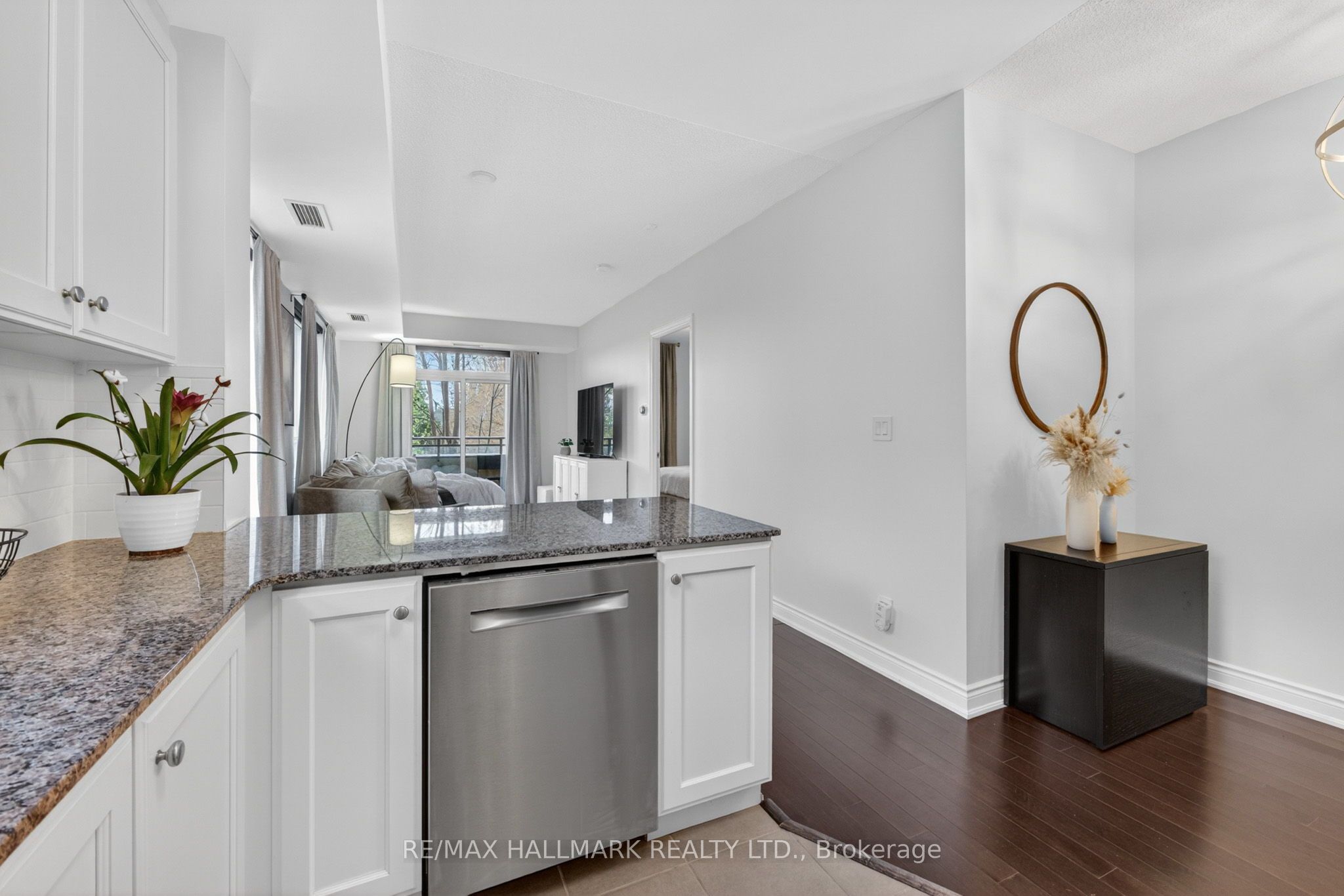 Listing 10421 Image