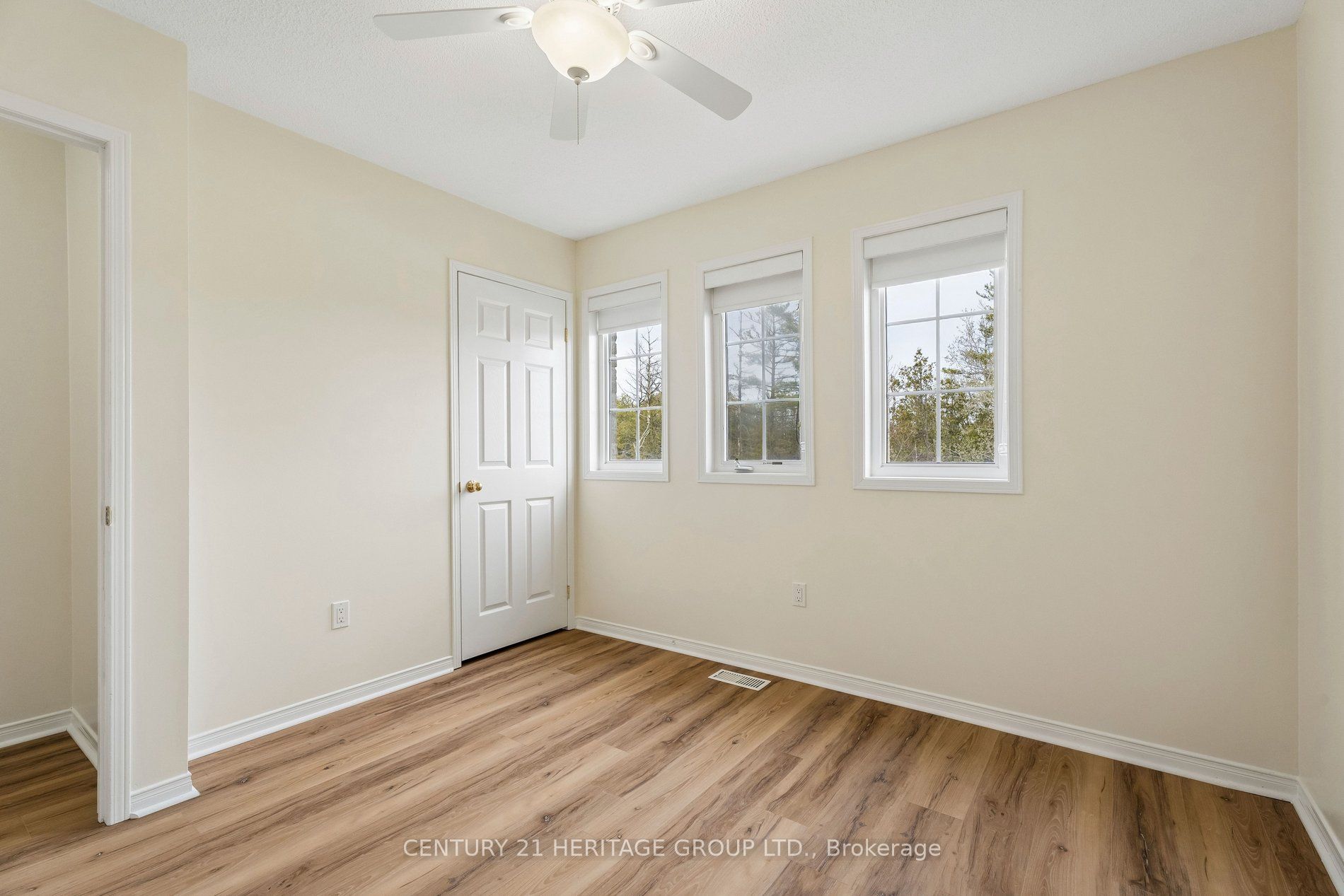 Listing 26331 Image