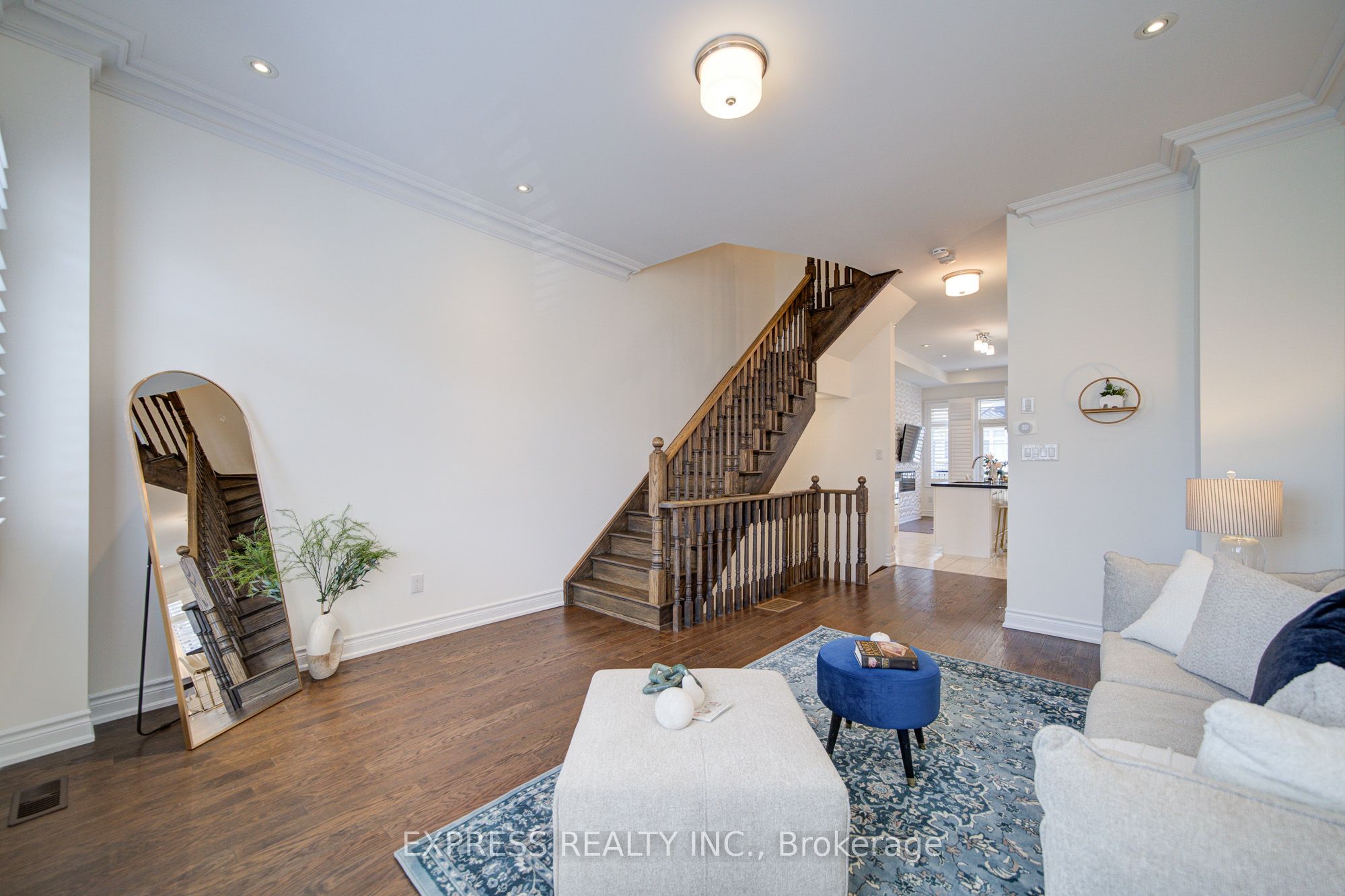 Listing 3714 Image