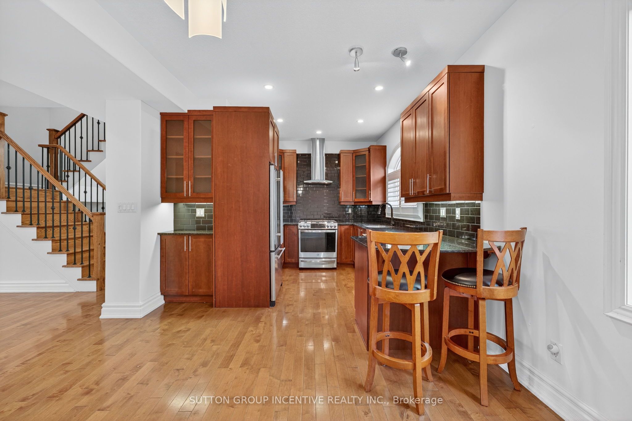 Listing 28329 Image