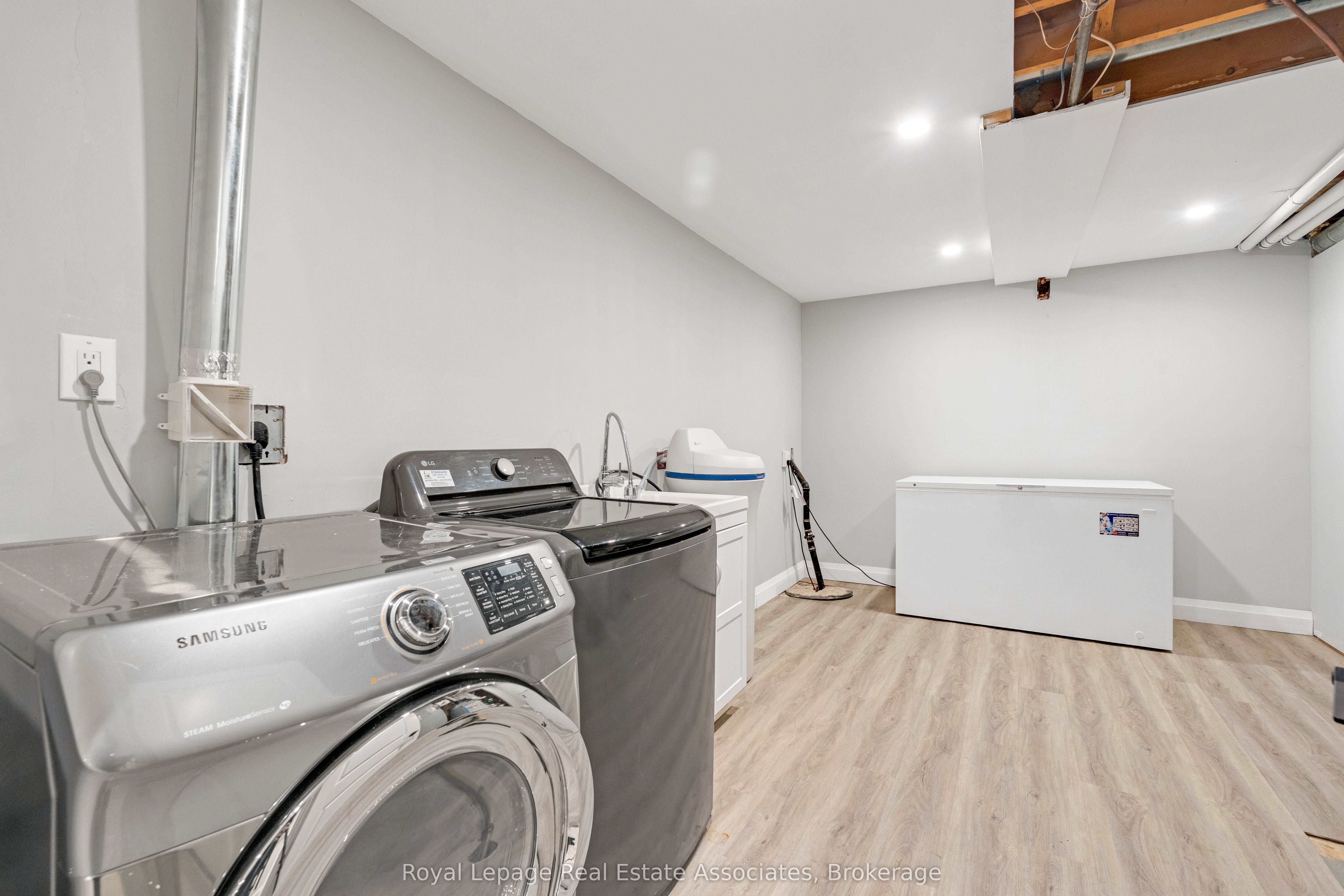 Listing 5417 Image