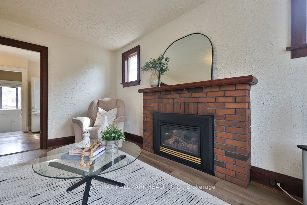 Listing 16460 Image