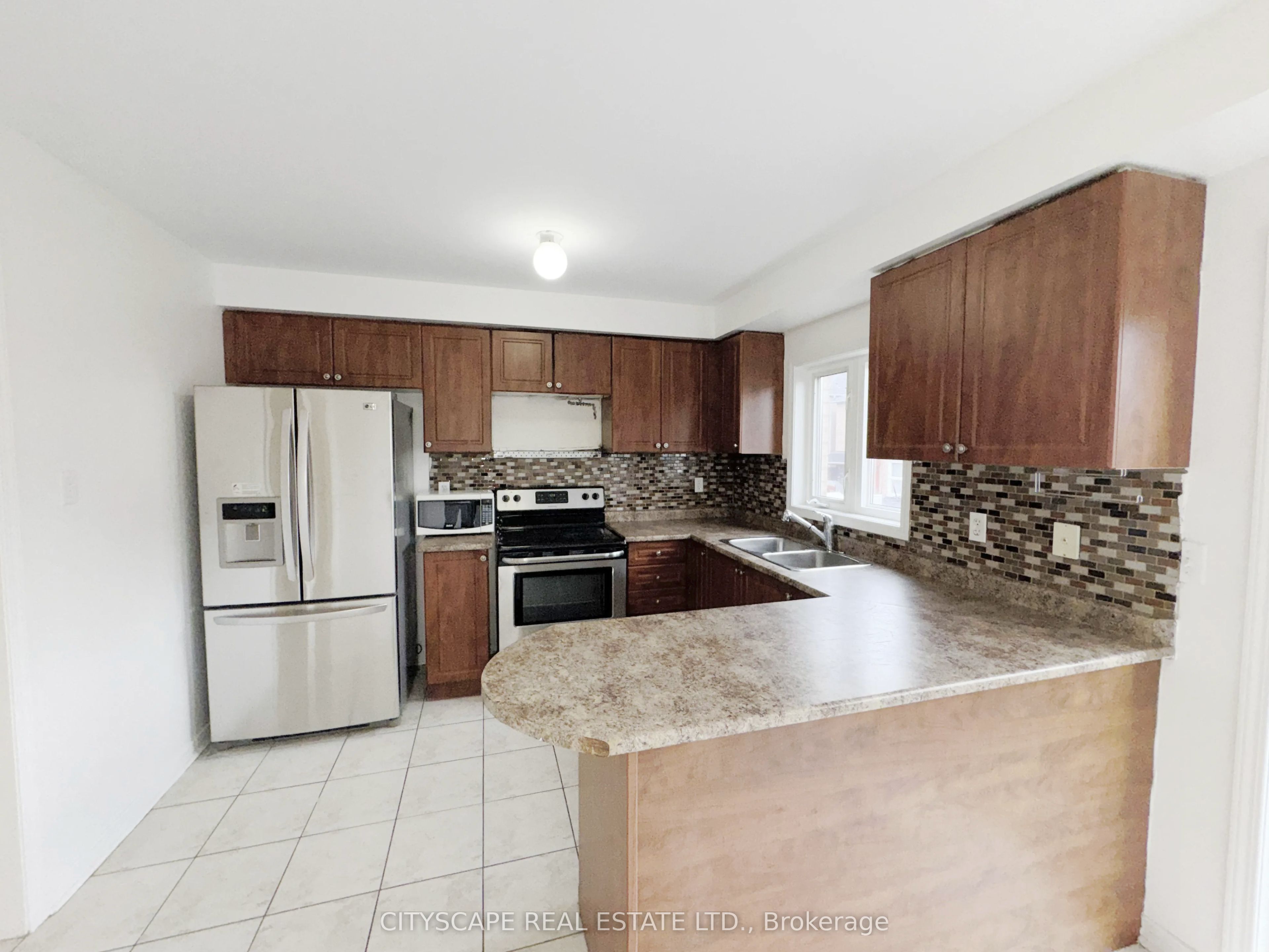 Listing 12547 Image