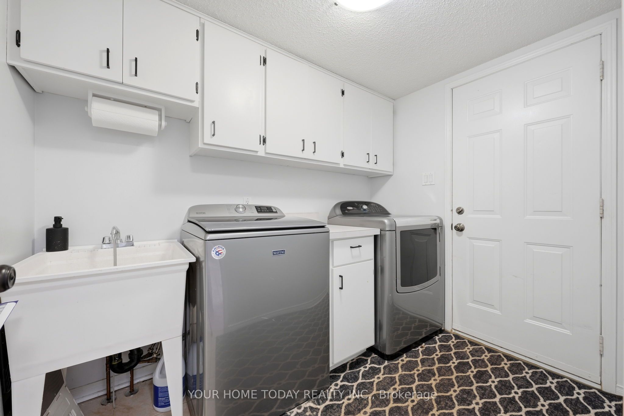 Listing 17048 Image