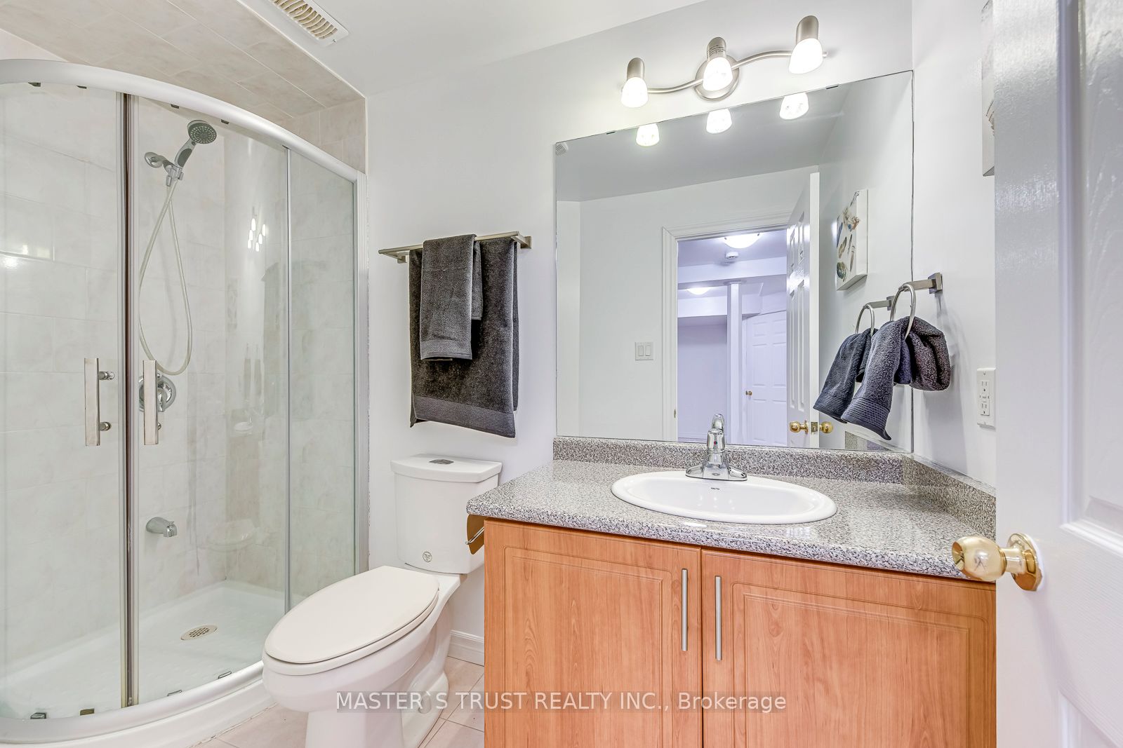 Listing 13984 Image