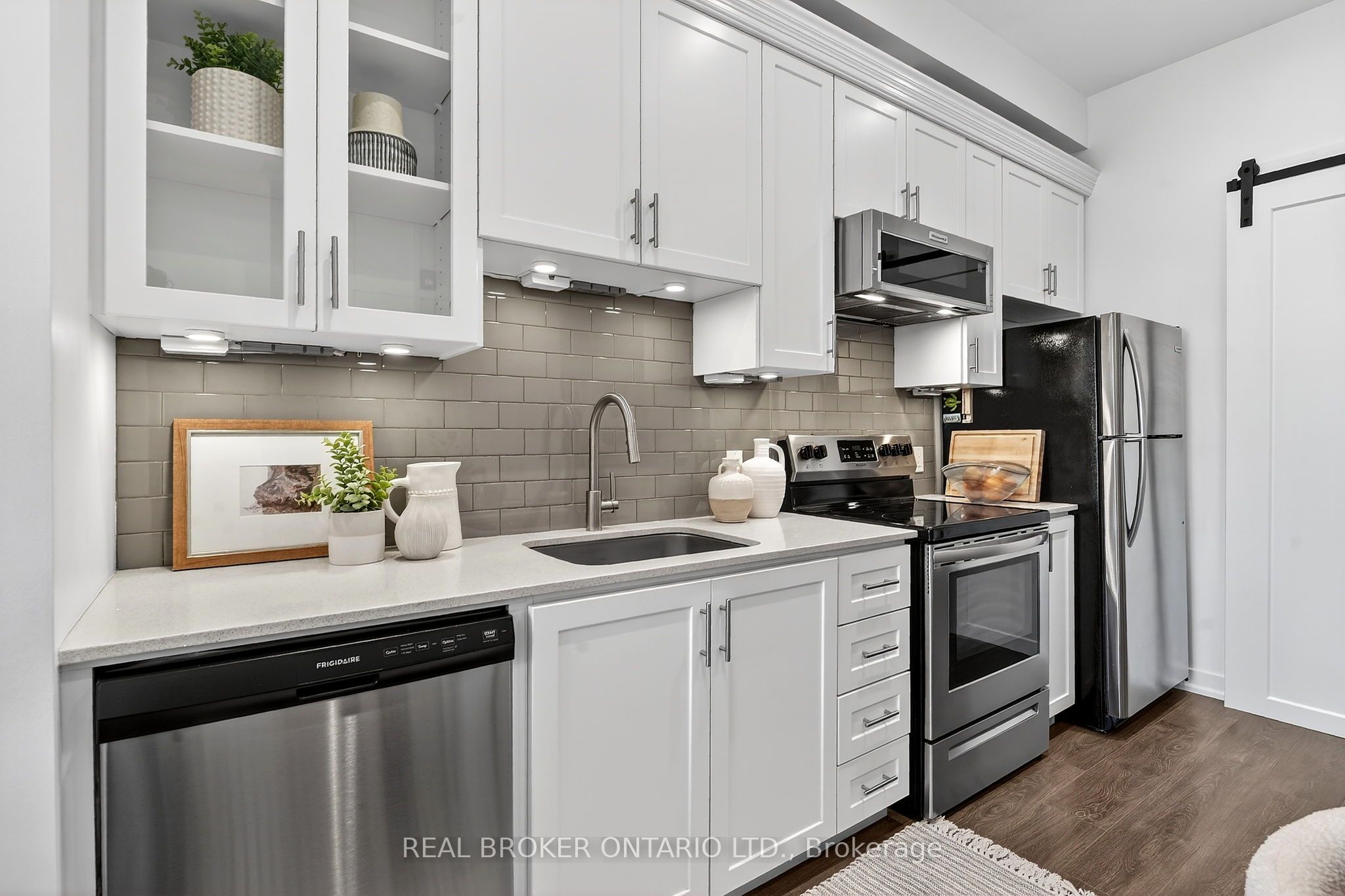 Listing 13120 Image