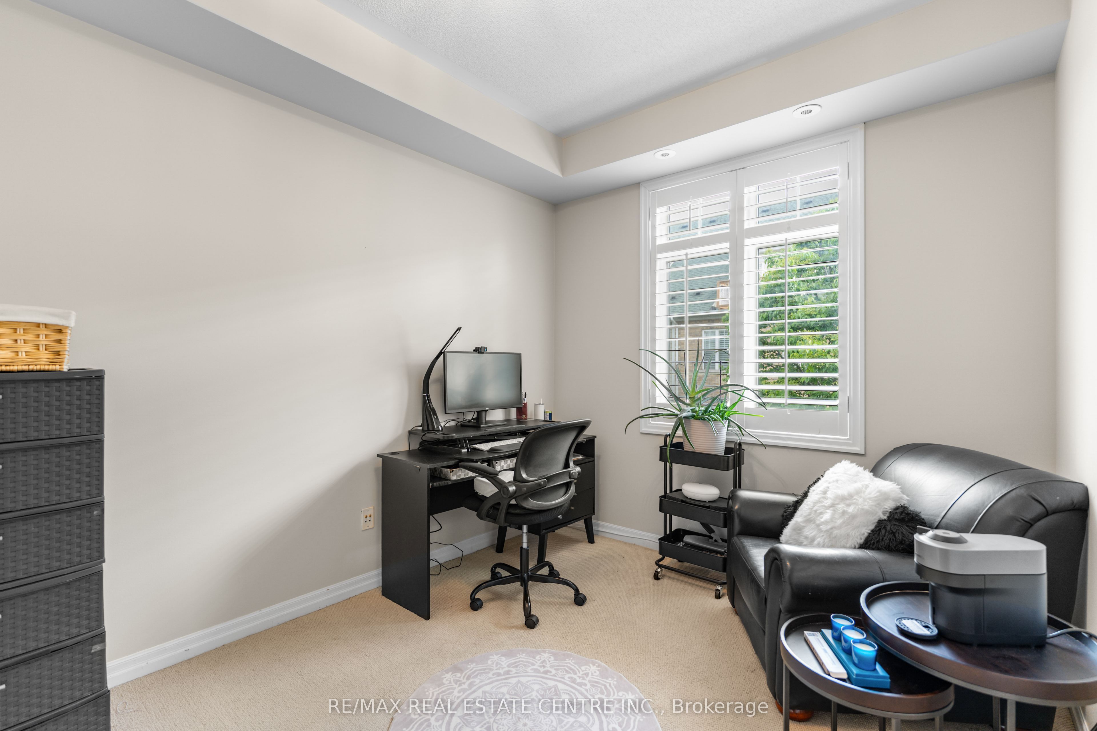 Listing 10439 Image