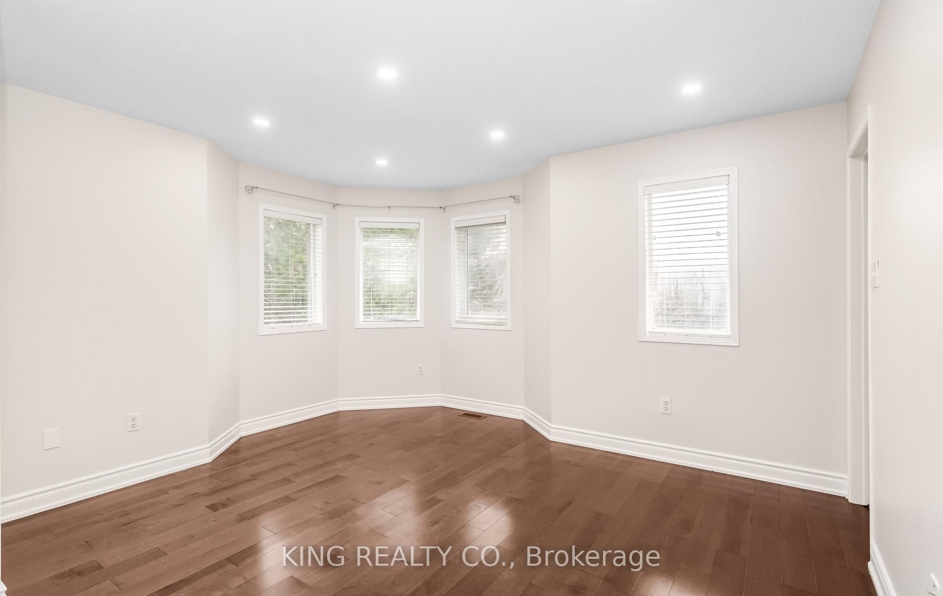 Listing 13850 Image