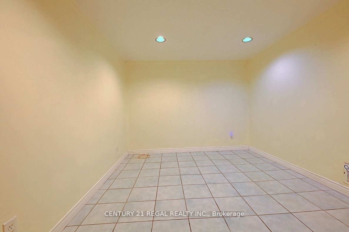 Listing 12568 Image
