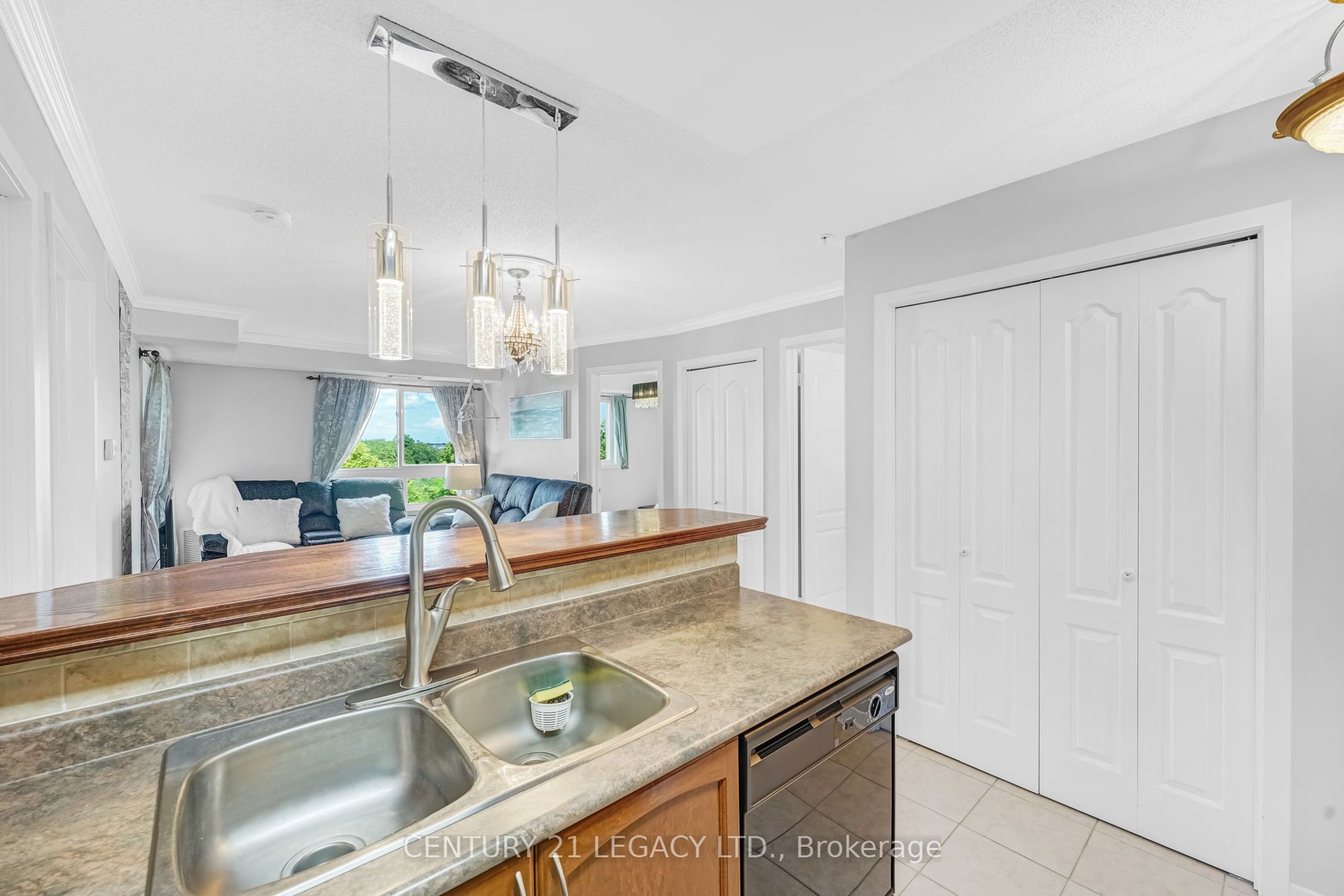 Listing 5118 Image