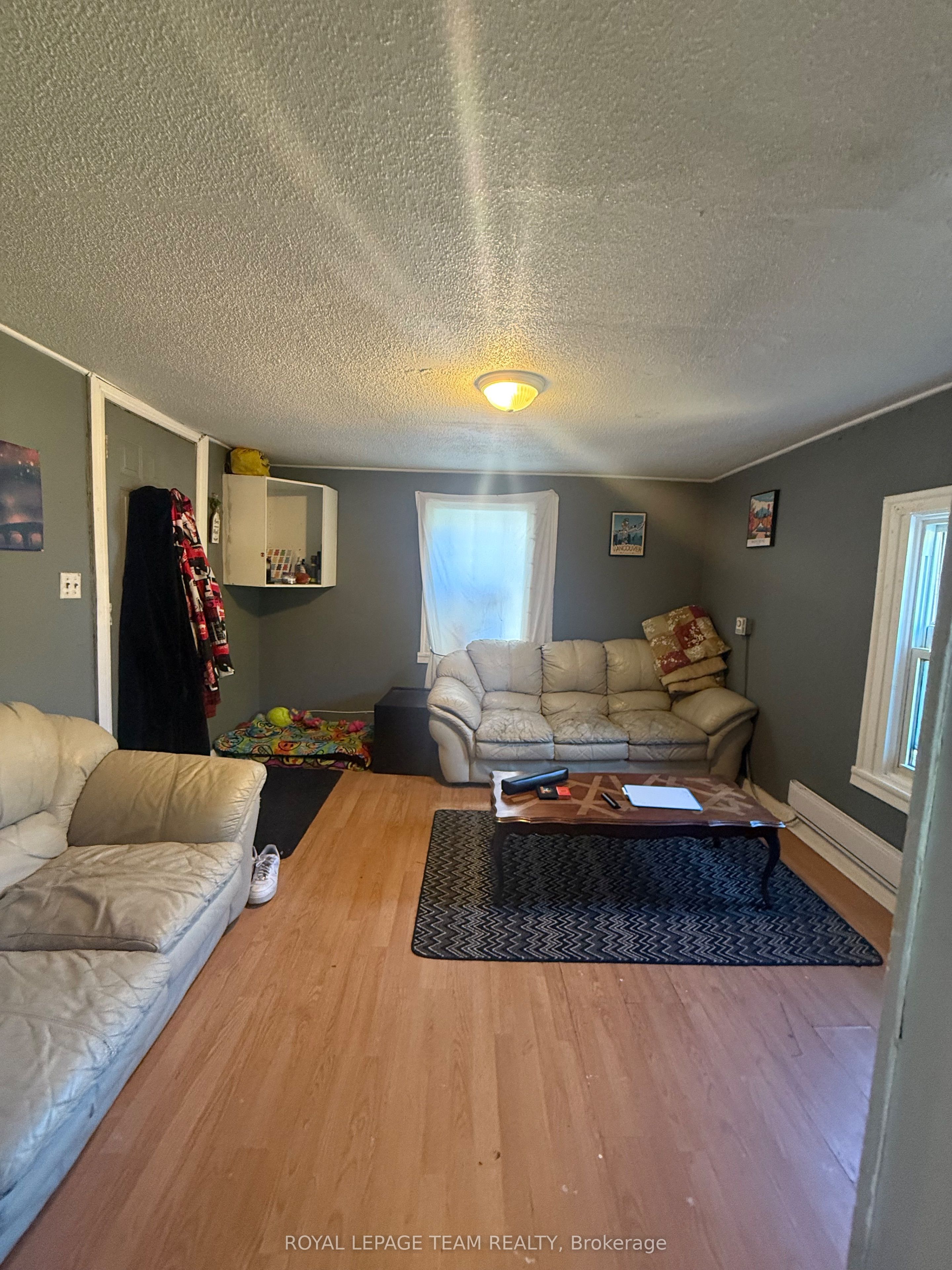 Listing 10240 Image
