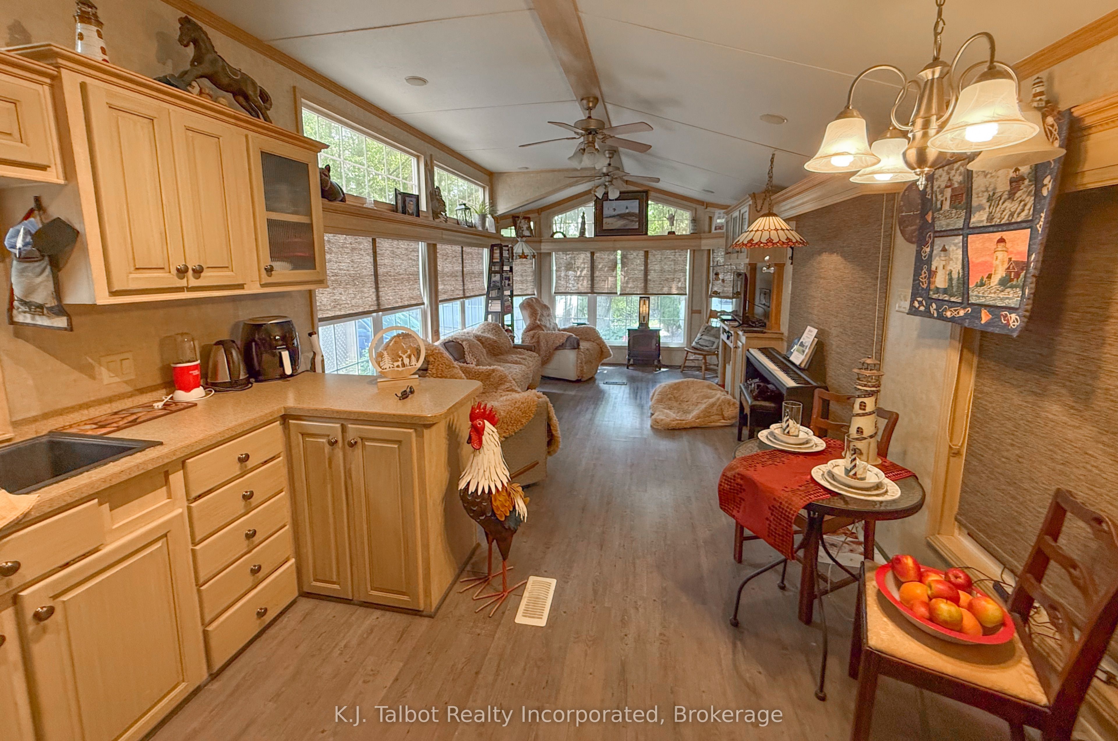 Listing 2943 Image
