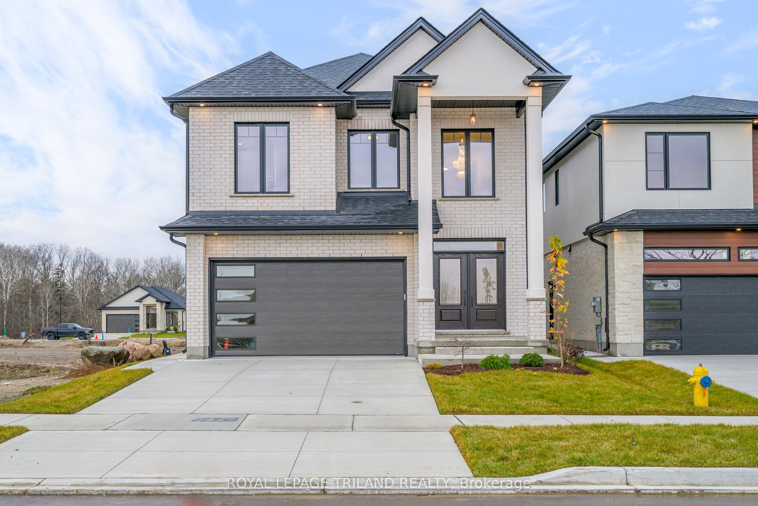 Listing 14212 Image