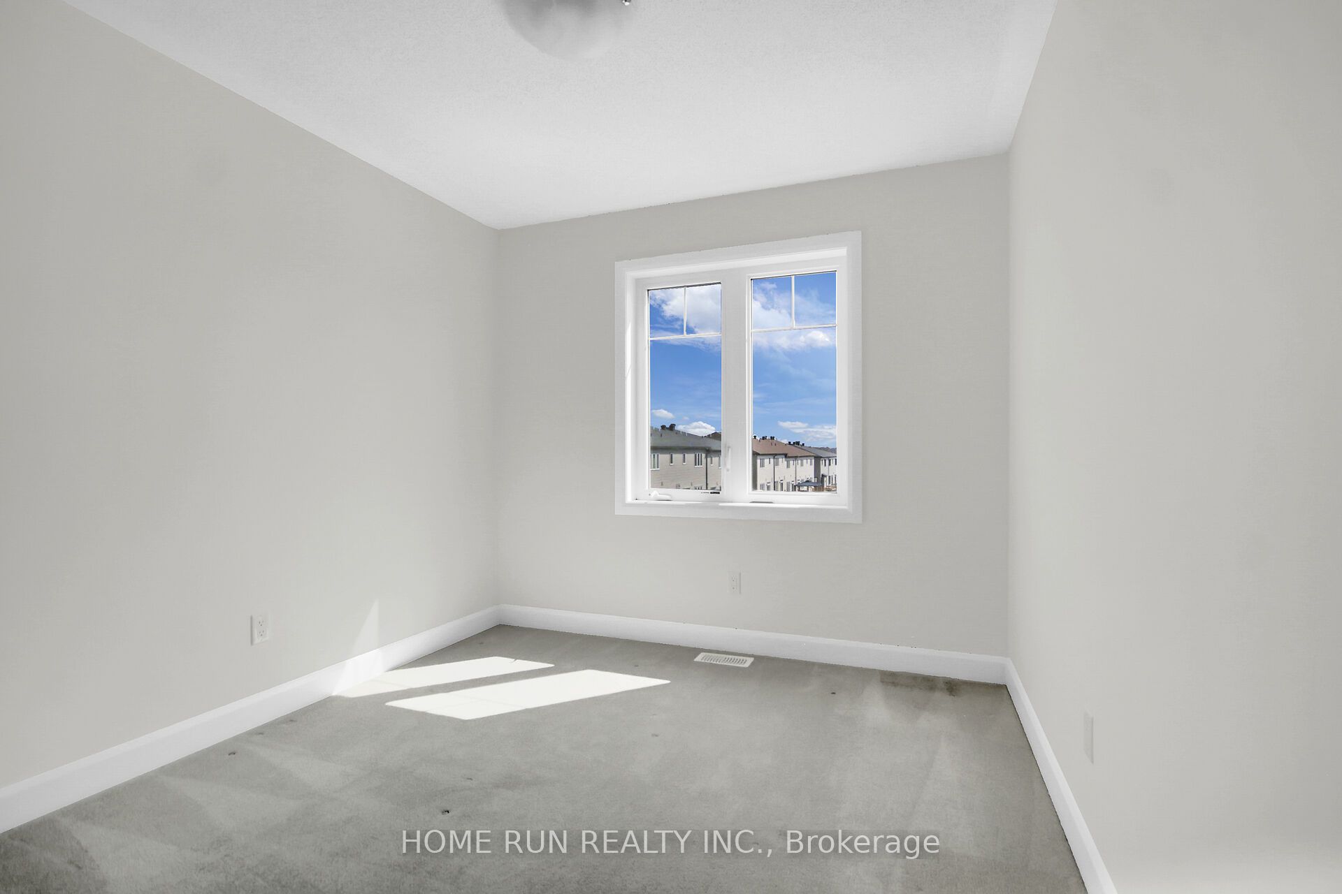 Listing 12046 Image