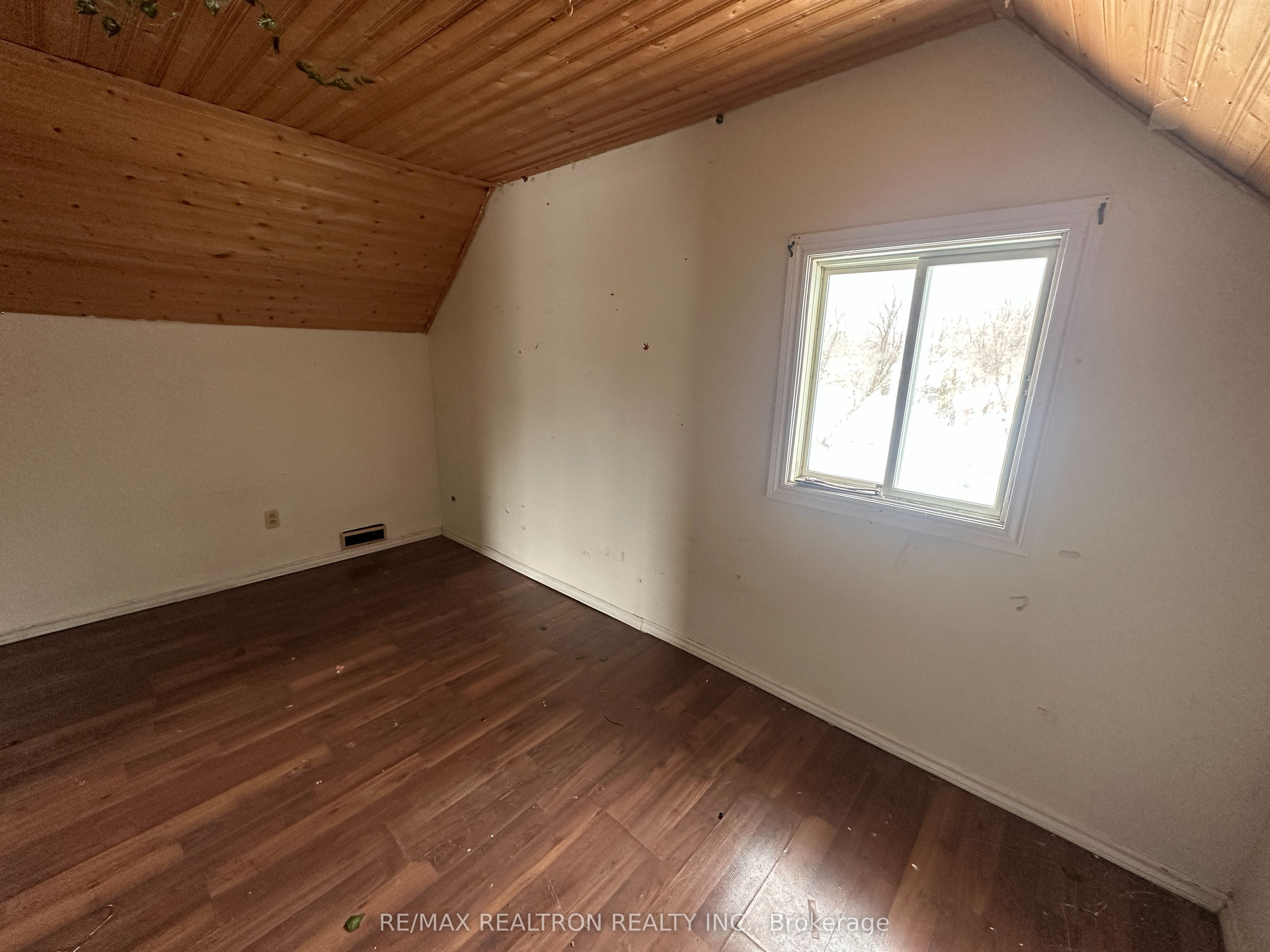 Listing 28357 Image