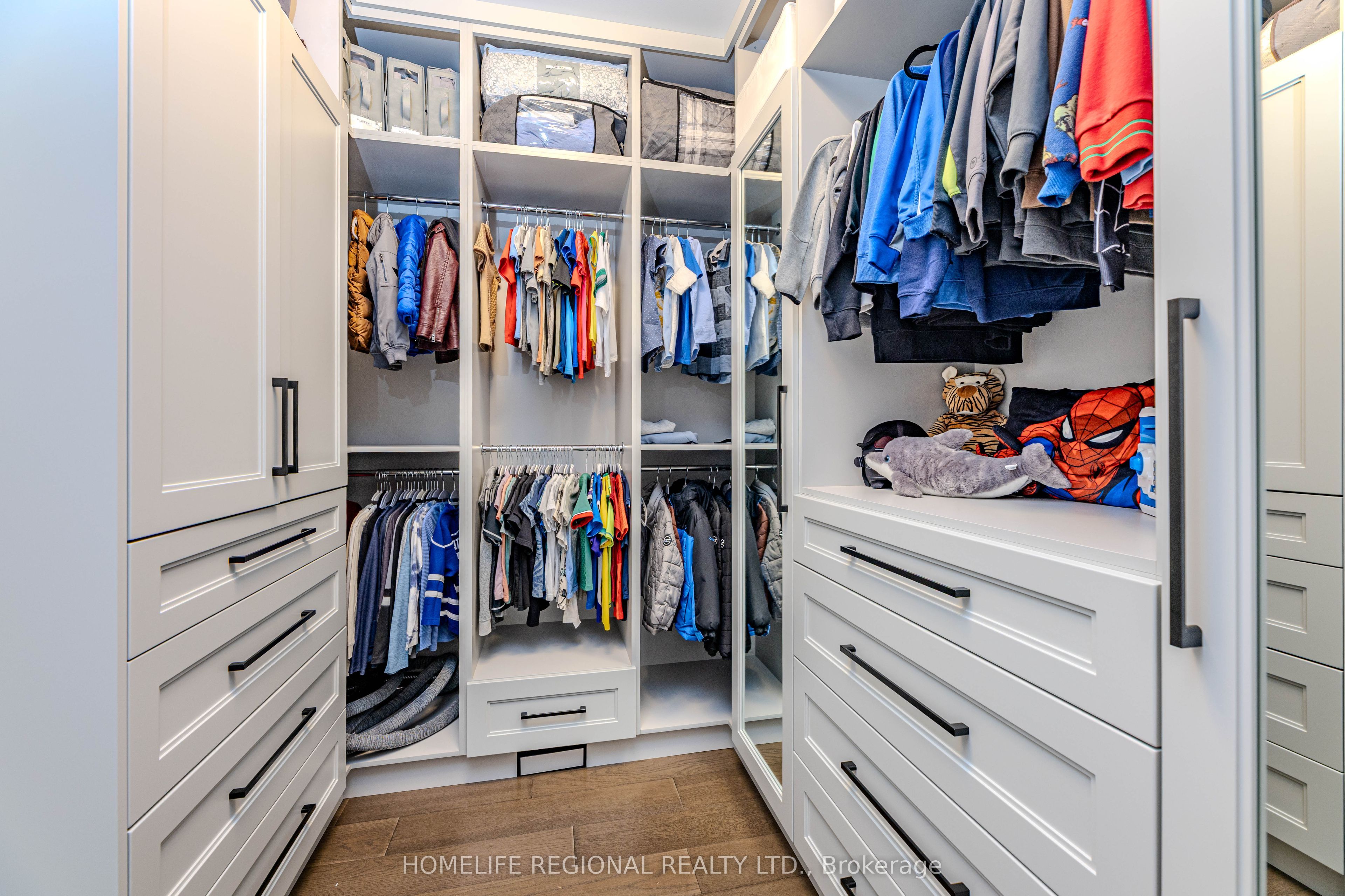 Listing 8484 Image