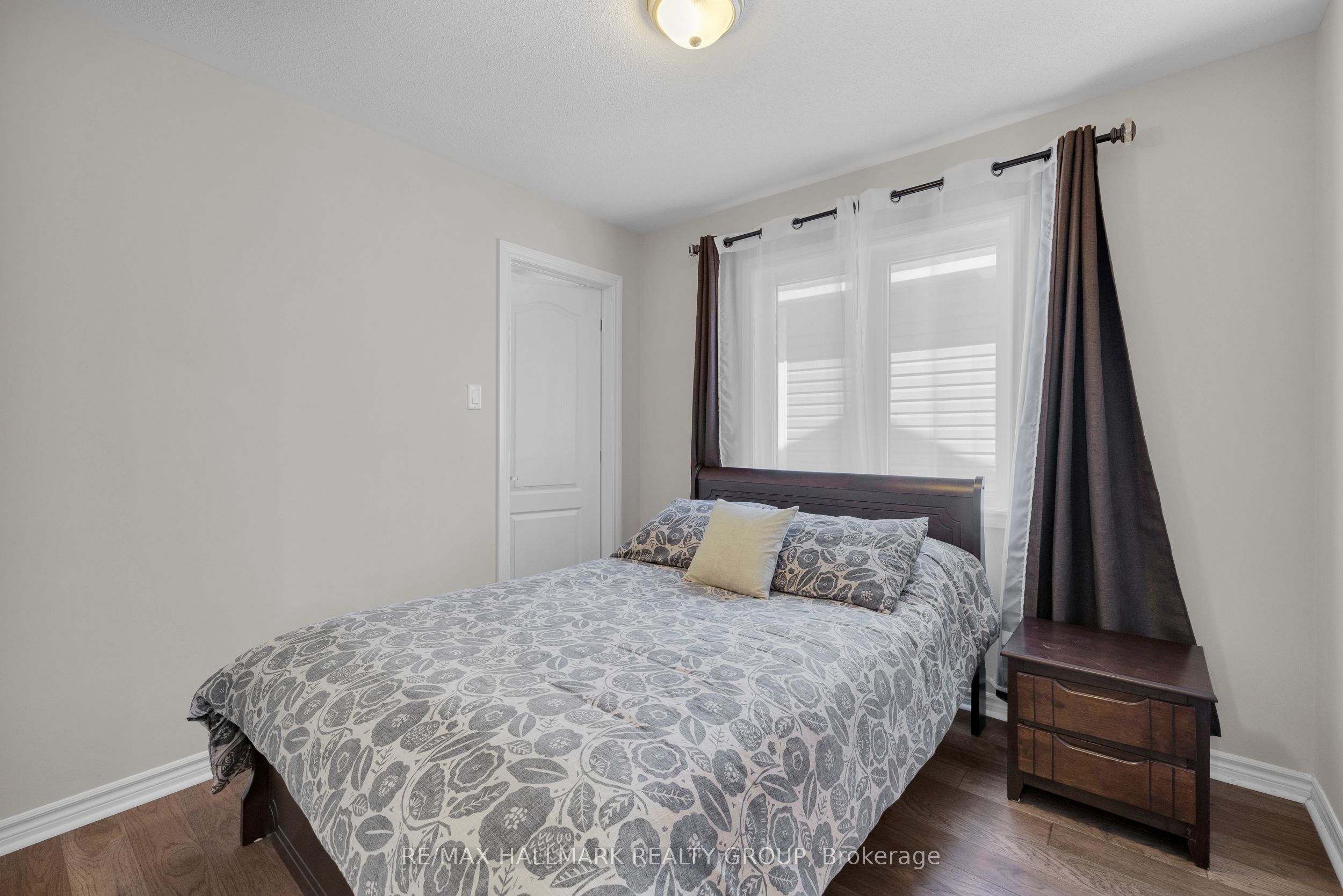 Listing 13230 Image