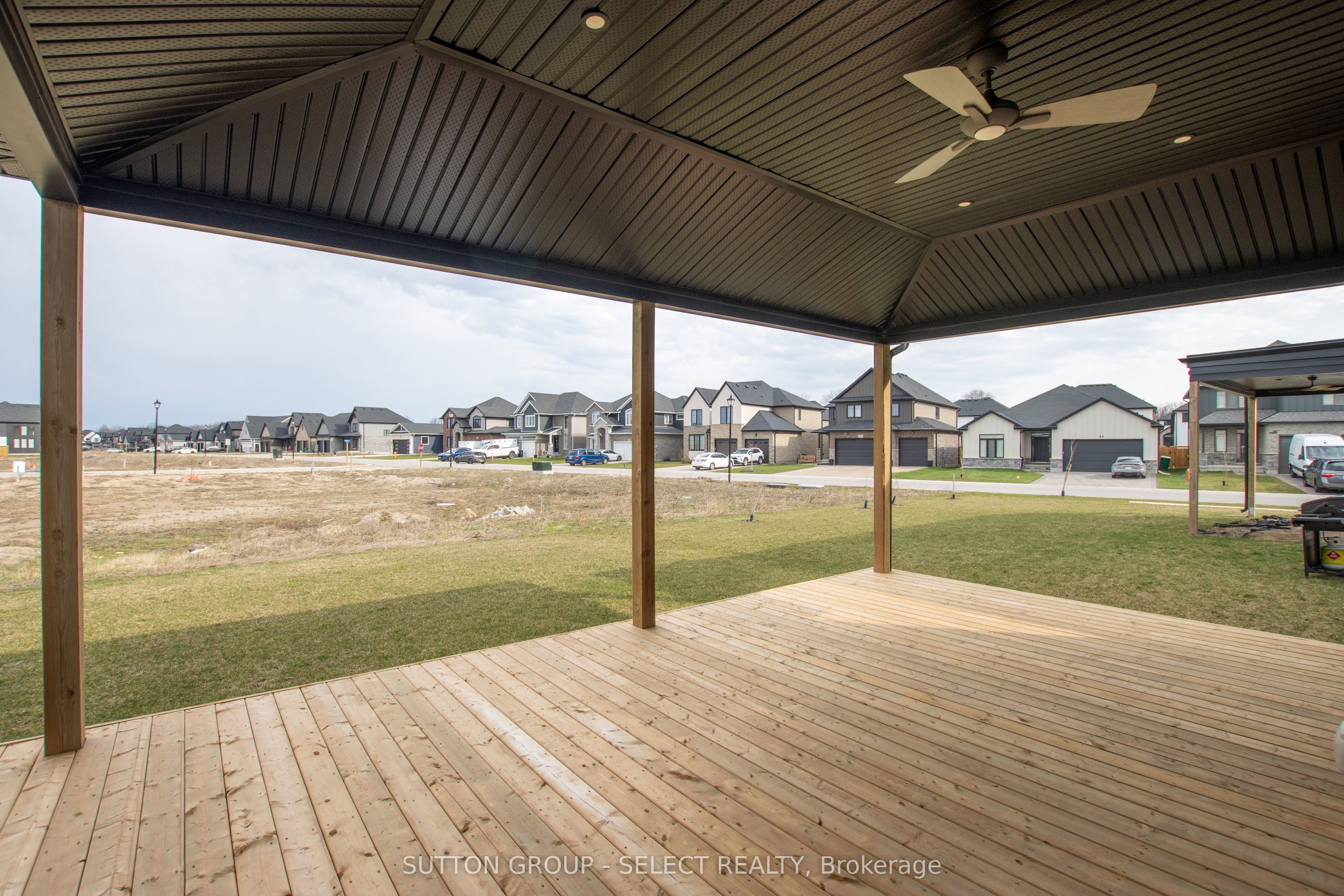Listing 16312 Image