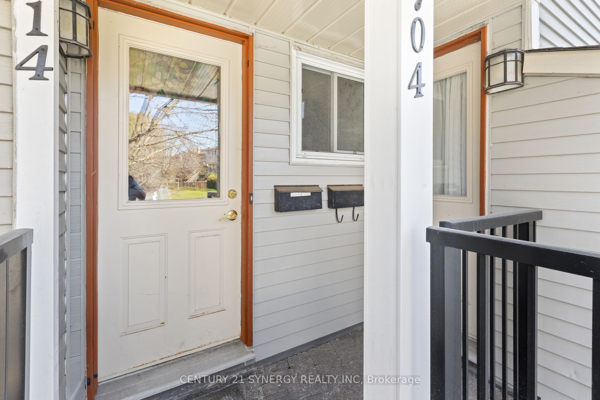 Listing 7720 Image