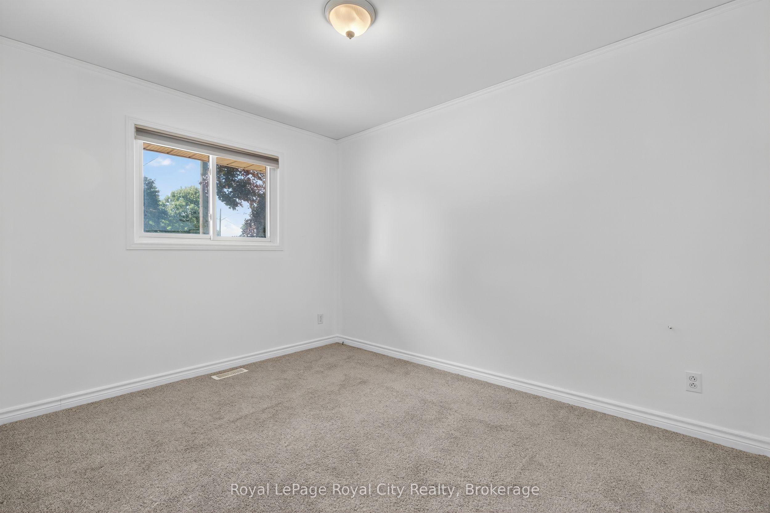 Listing 13772 Image