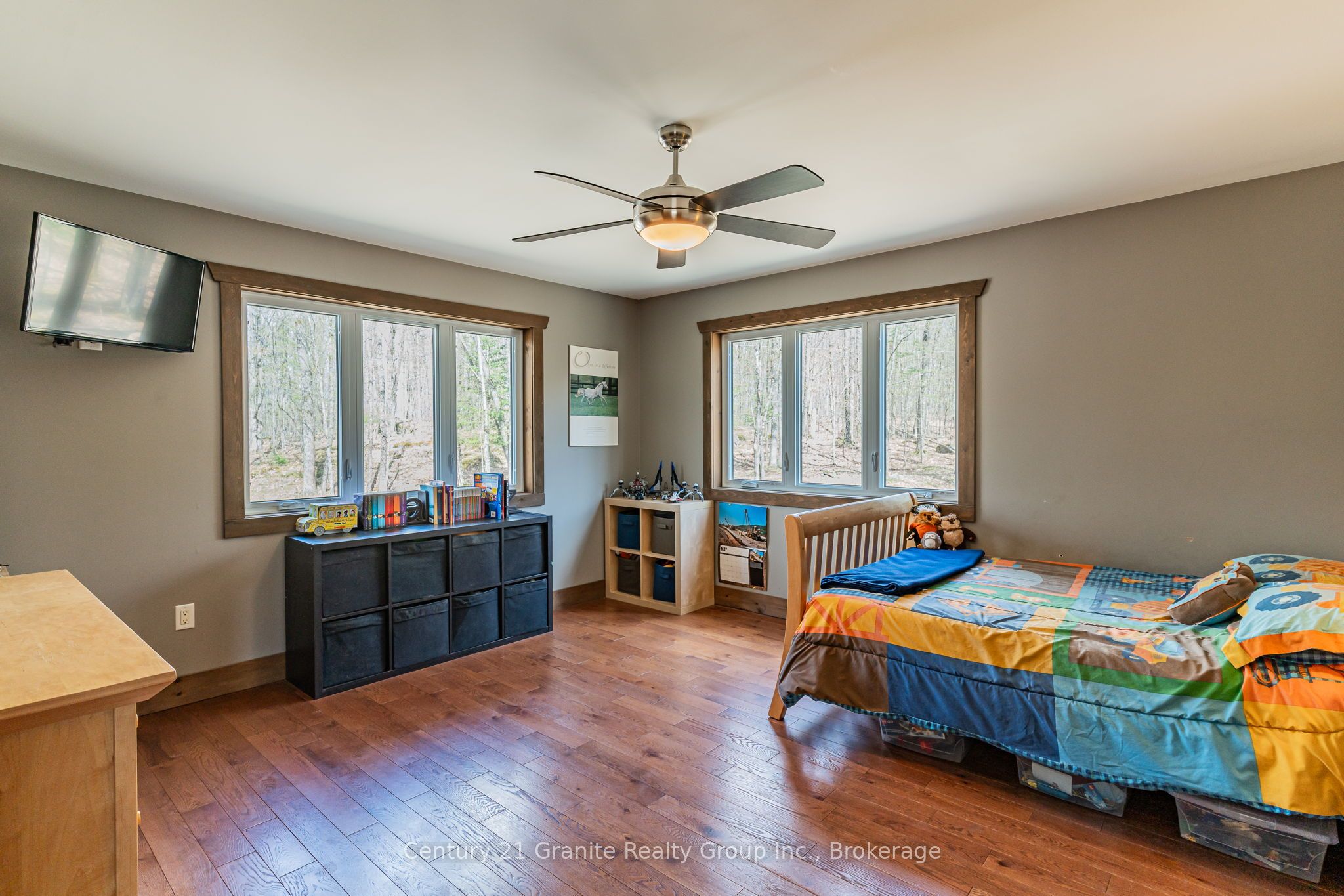 Listing 27047 Image