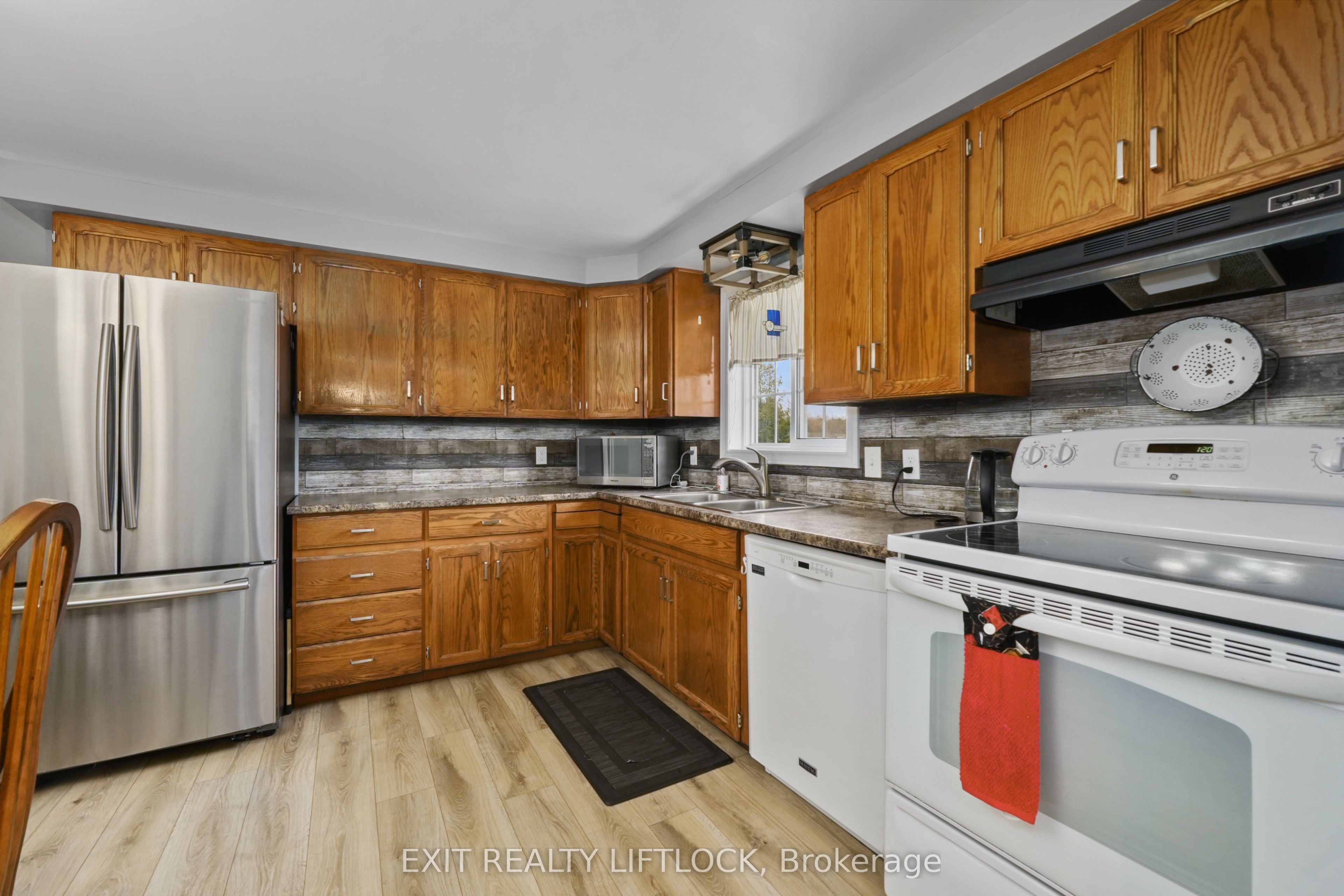 Listing 28510 Image