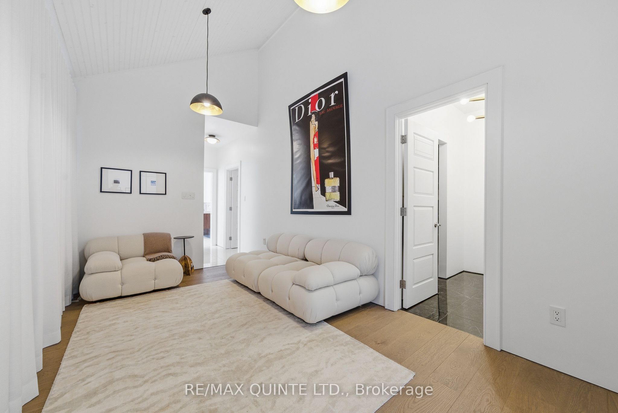 Listing 16726 Image