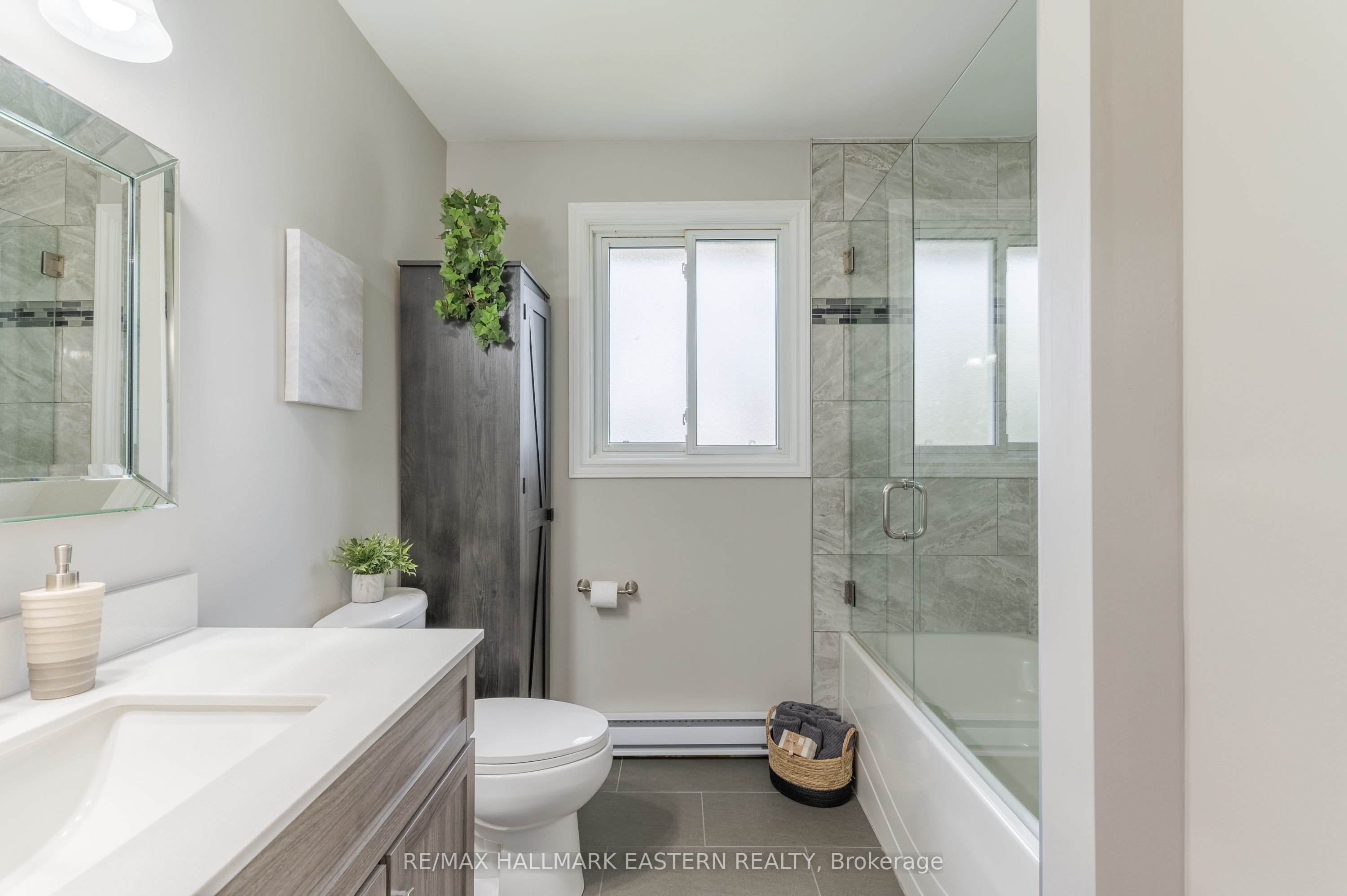 Listing 18204 Image