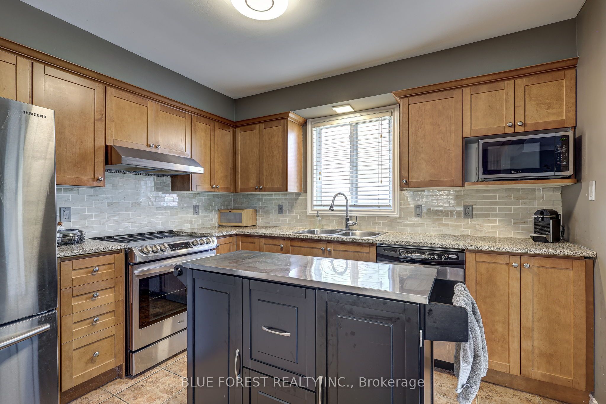 Listing 18890 Image