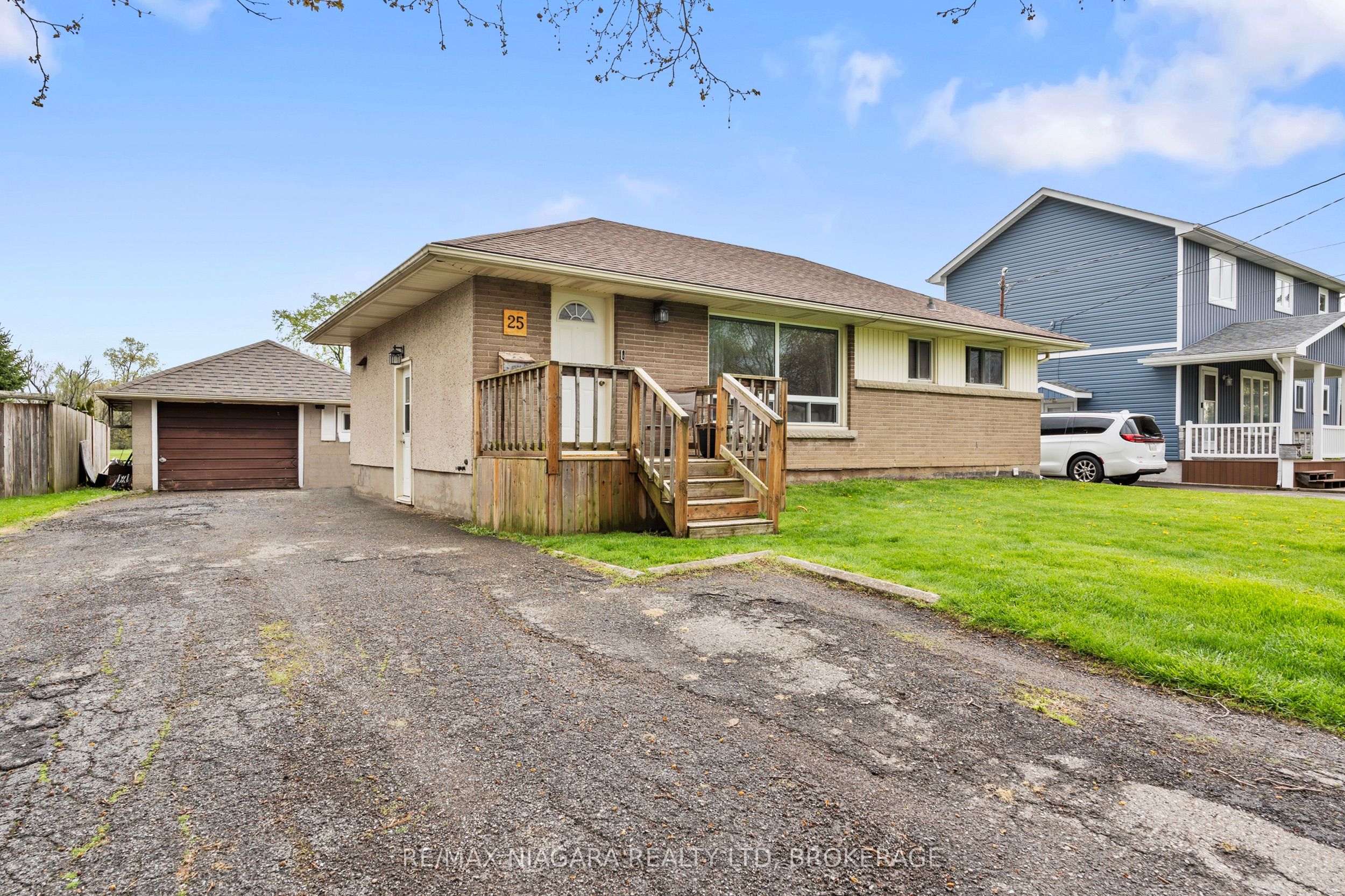 Listing 13810 Image