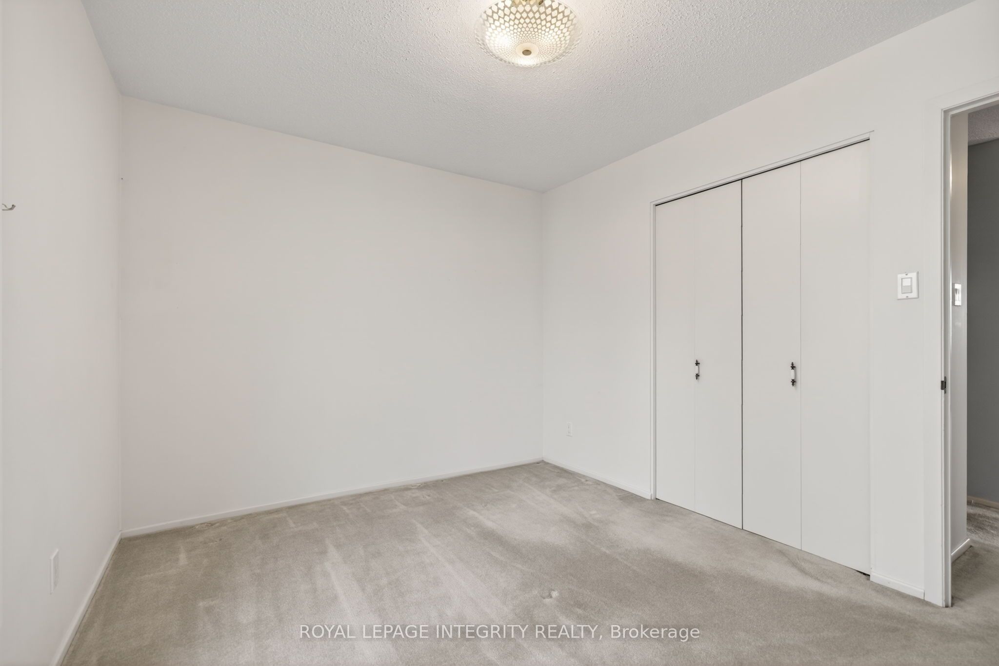 Listing 18202 Image