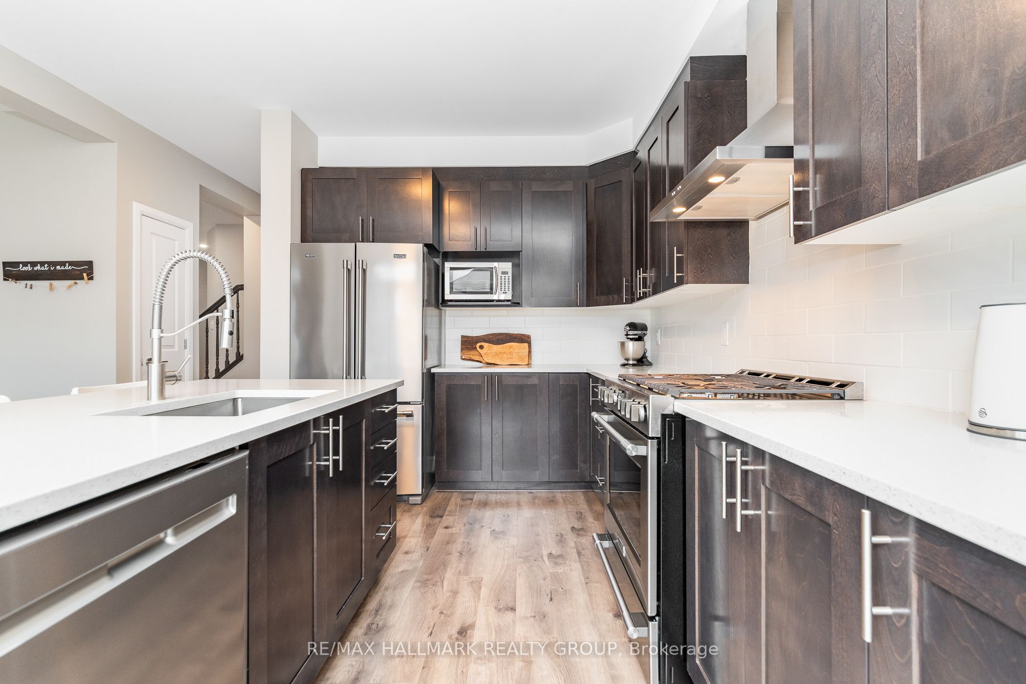 Listing 28225 Image