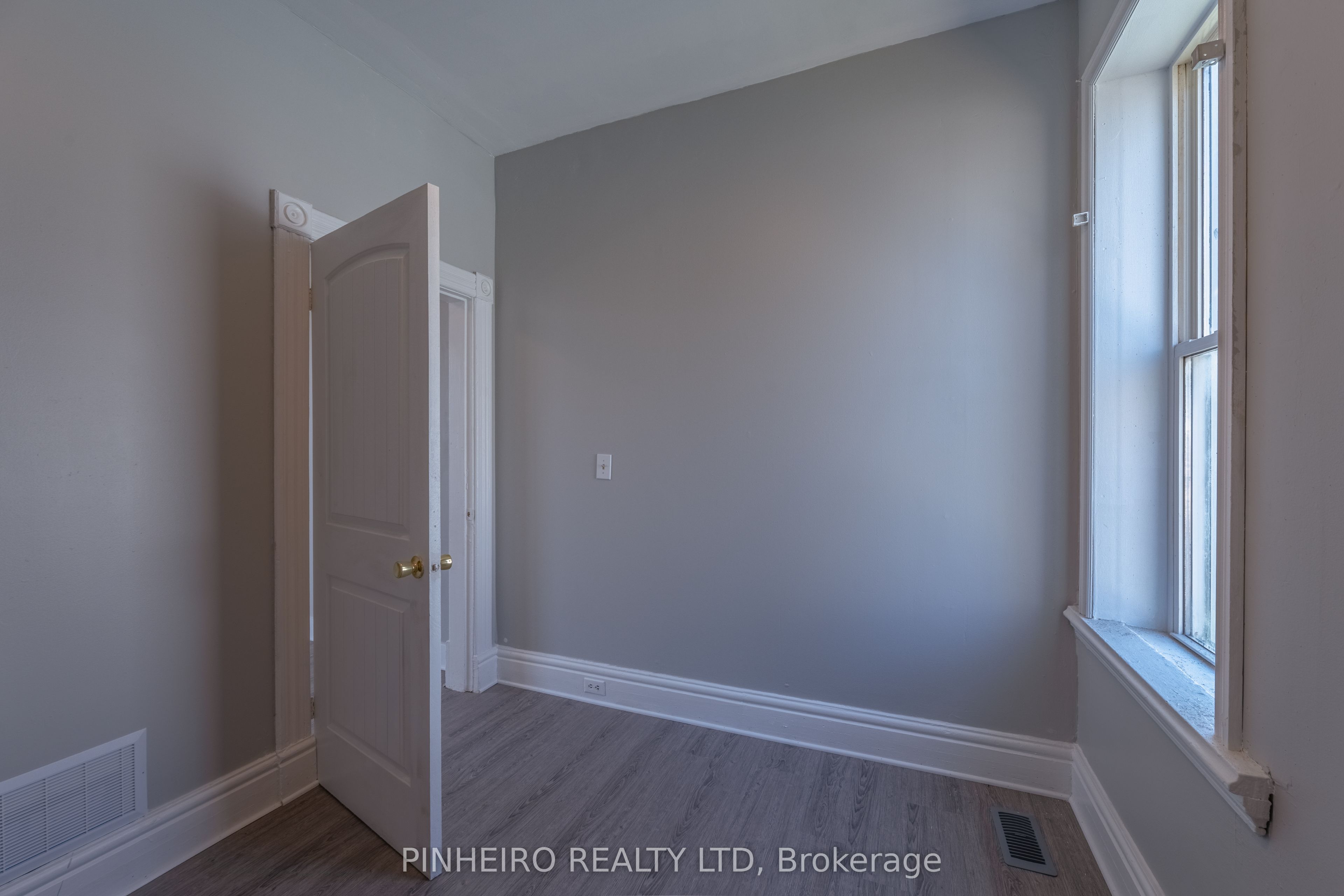 Listing 23266 Image