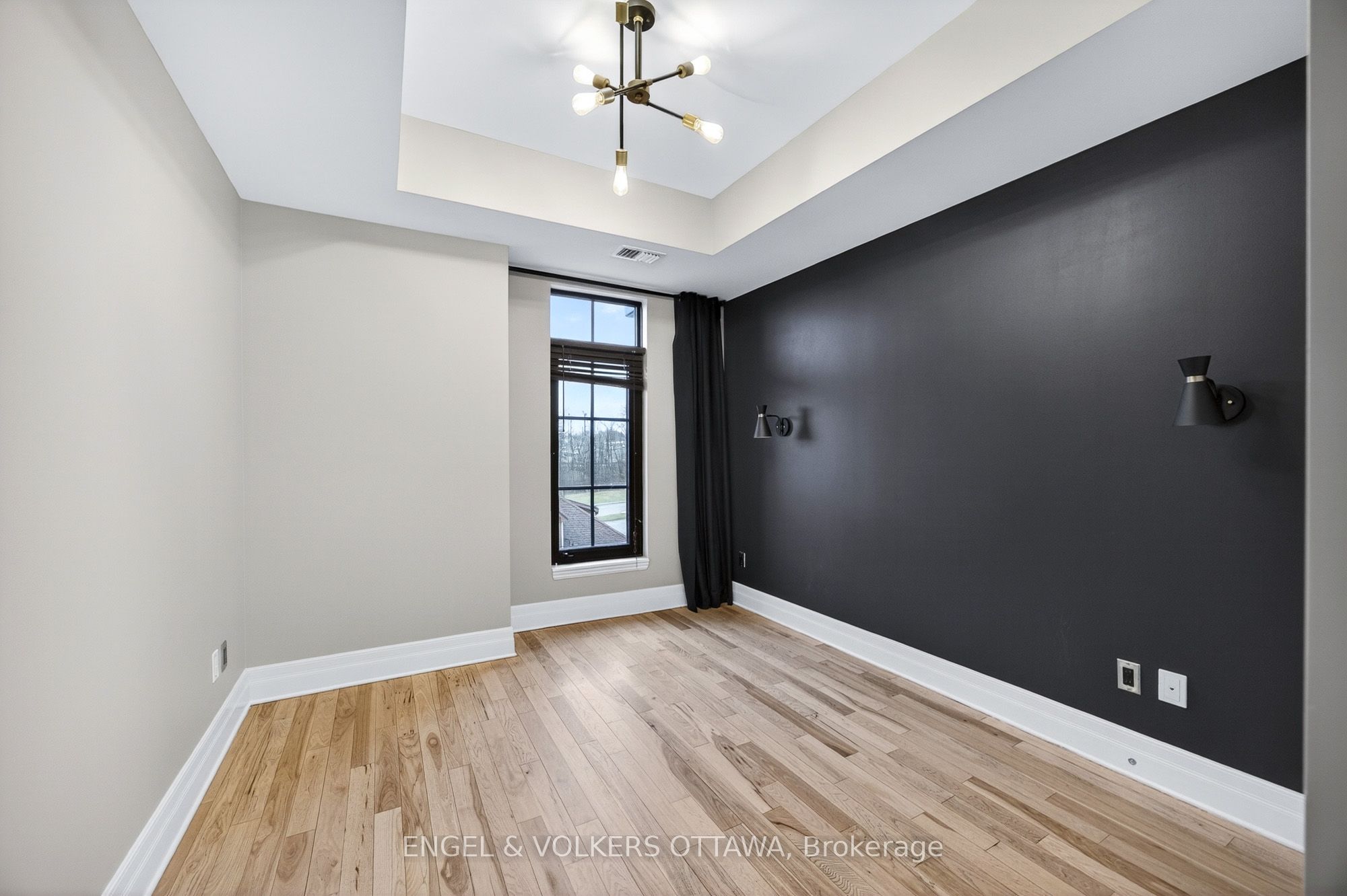 Listing 26149 Image