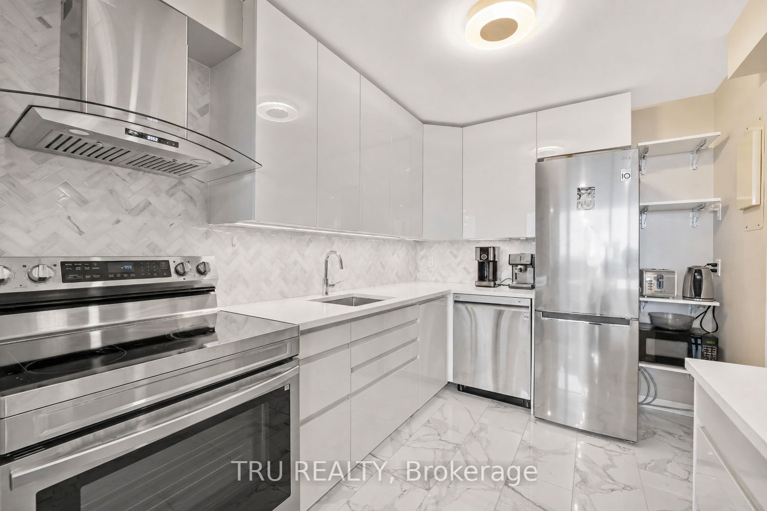 Listing 11589 Image