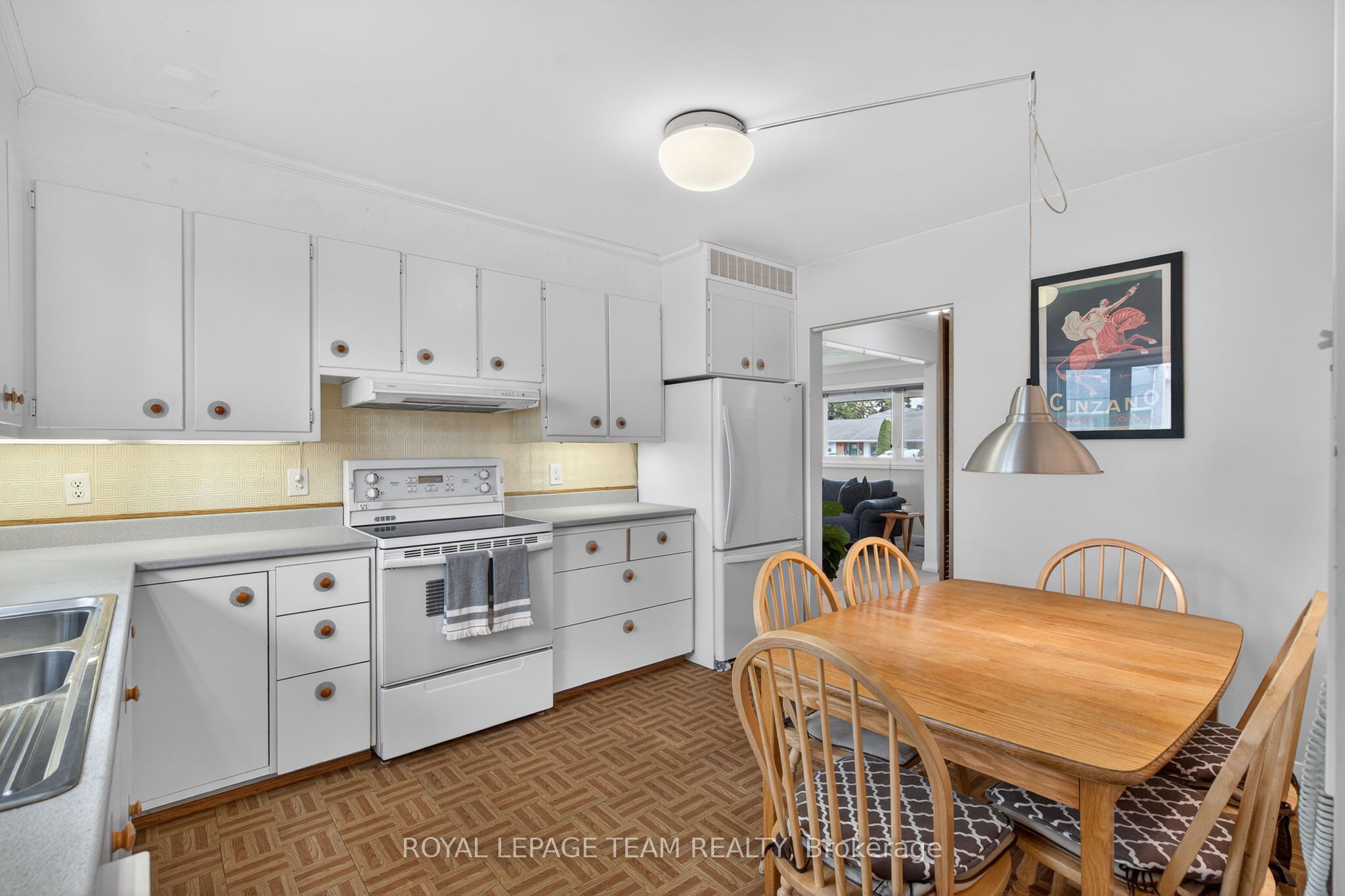 Listing 983 Image