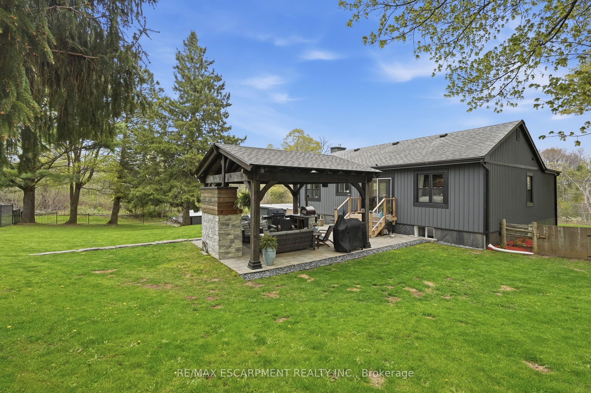 Listing 8888 Image