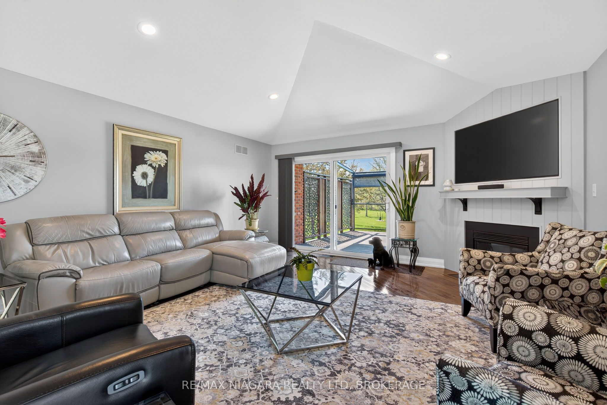 Listing 27606 Image