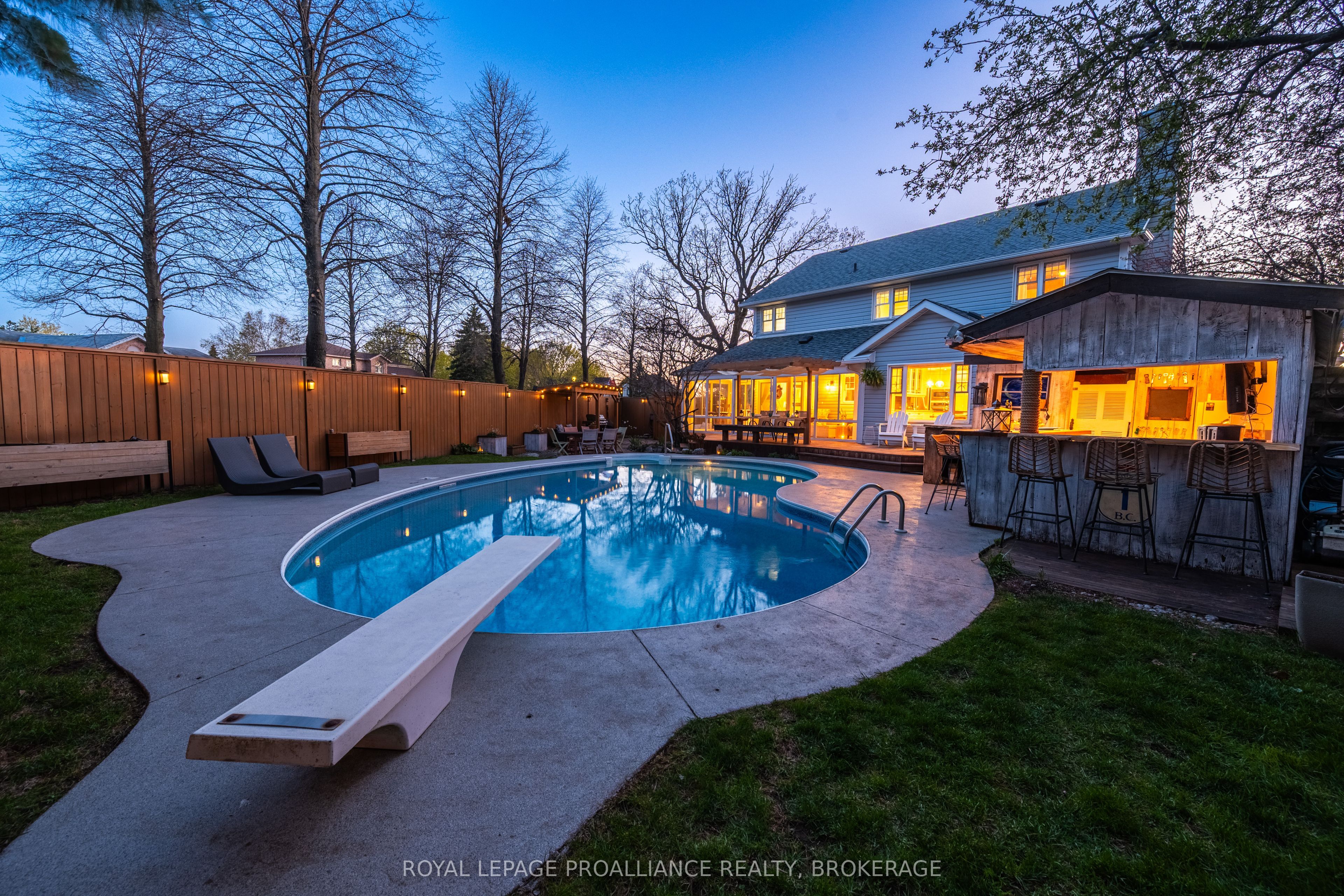 Listing 10303 Image