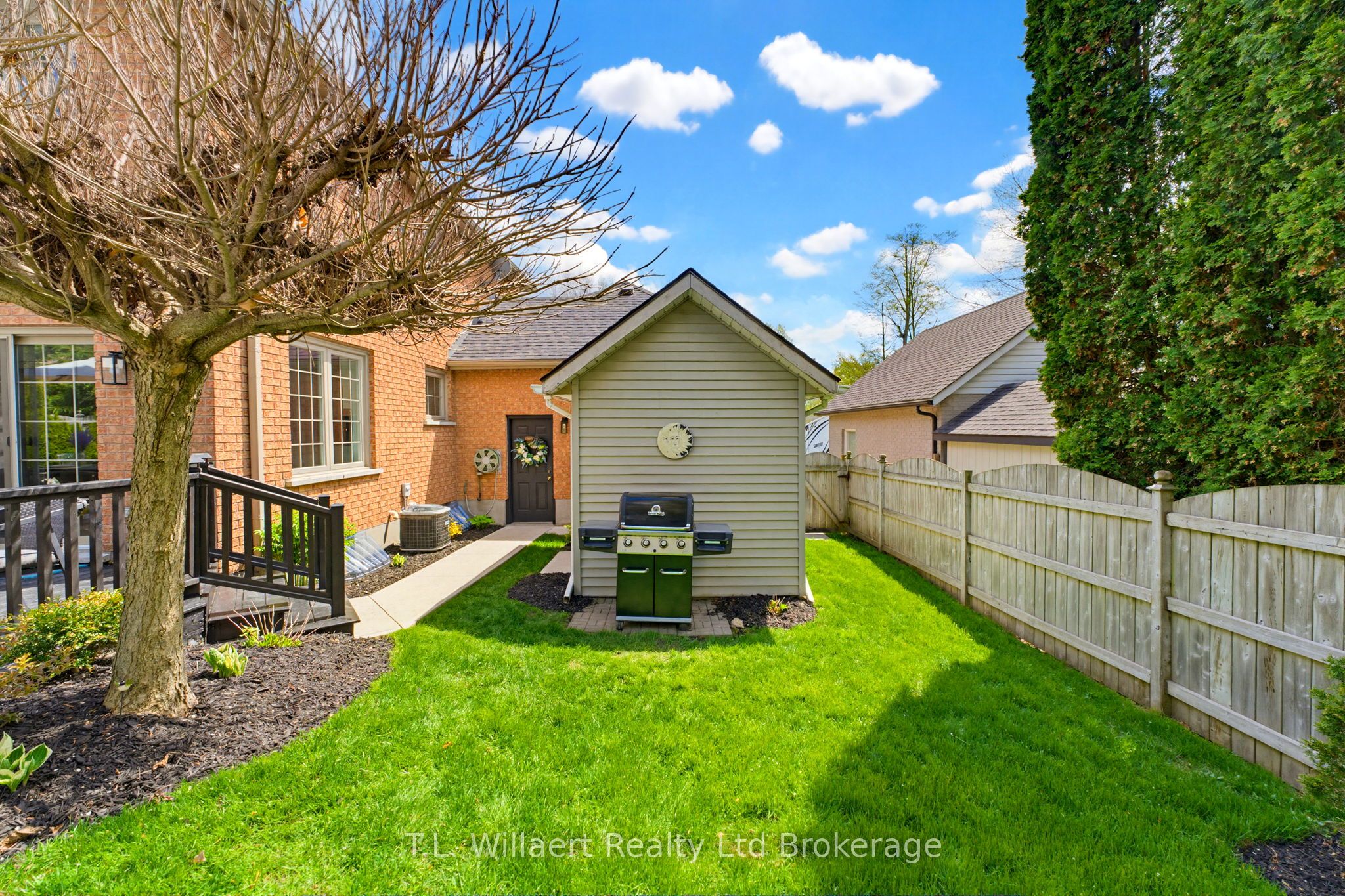 Listing 4015 Image