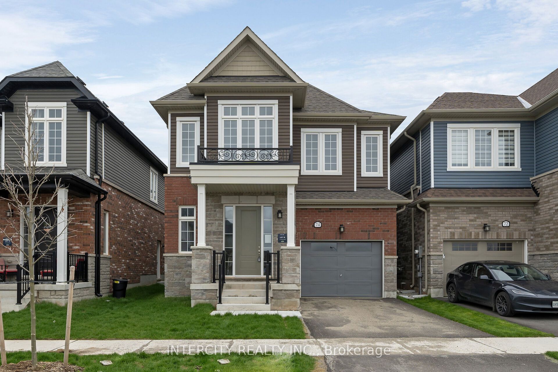 Listing 7414 Image