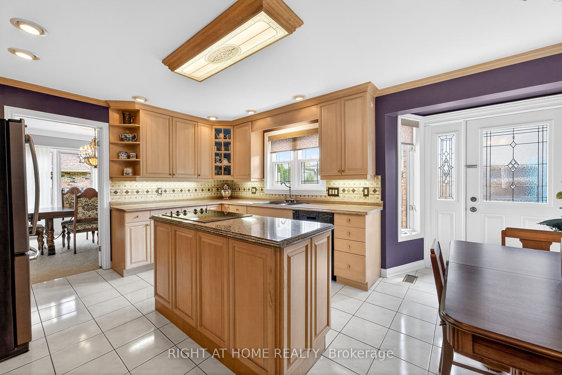Listing 22052 Image
